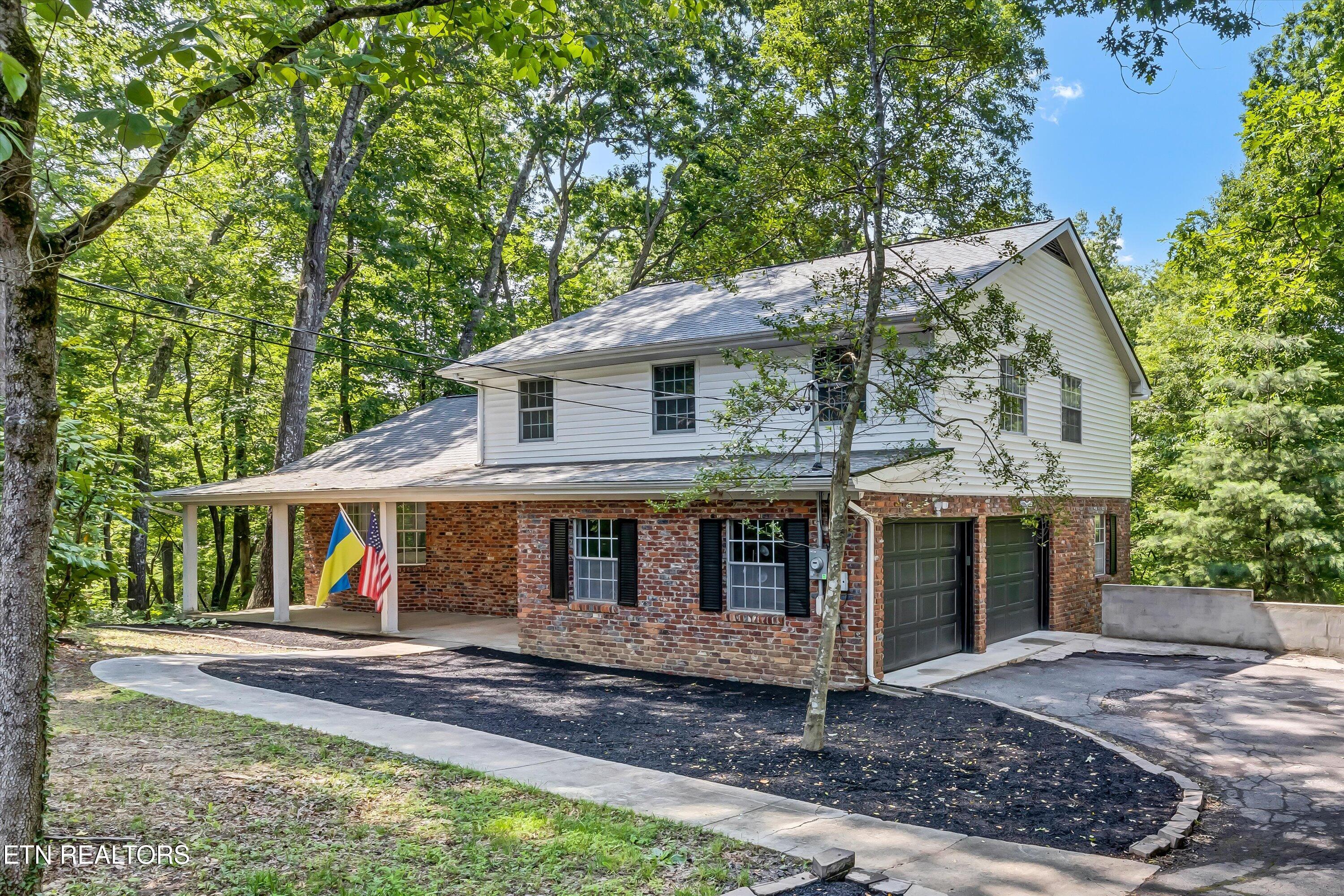 31 Windhaven Lane Property Photo 1