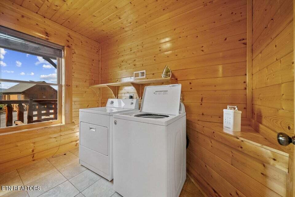 2857 White Oak Ridge Lane Property Photo 17