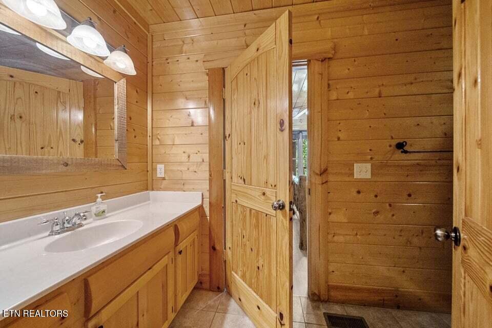 2857 White Oak Ridge Lane Property Photo 43