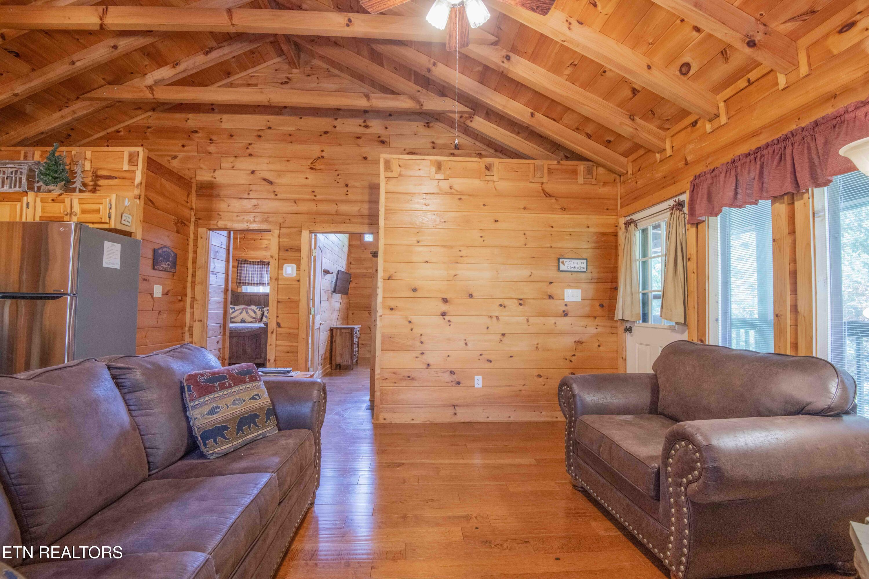 1615 Paradise Ridge Drive Property Photo 6