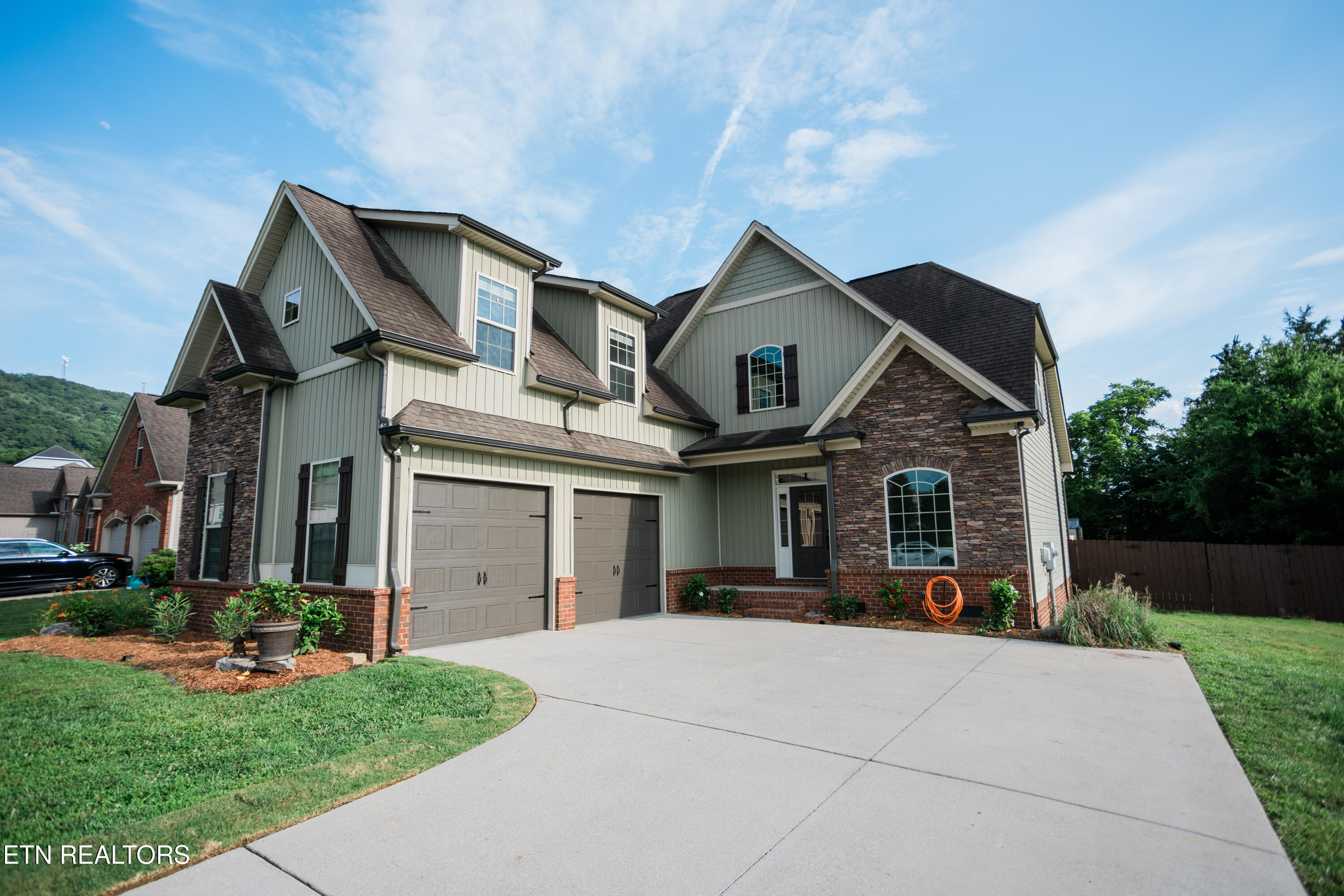 7481 Nightfall Circle Property Photo 1