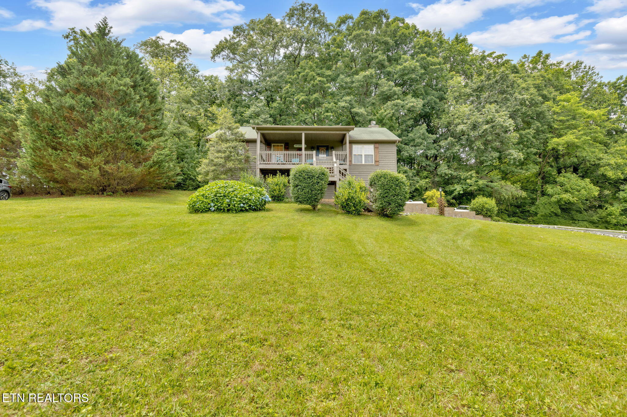 3183 Wears Drive Property Photo 1