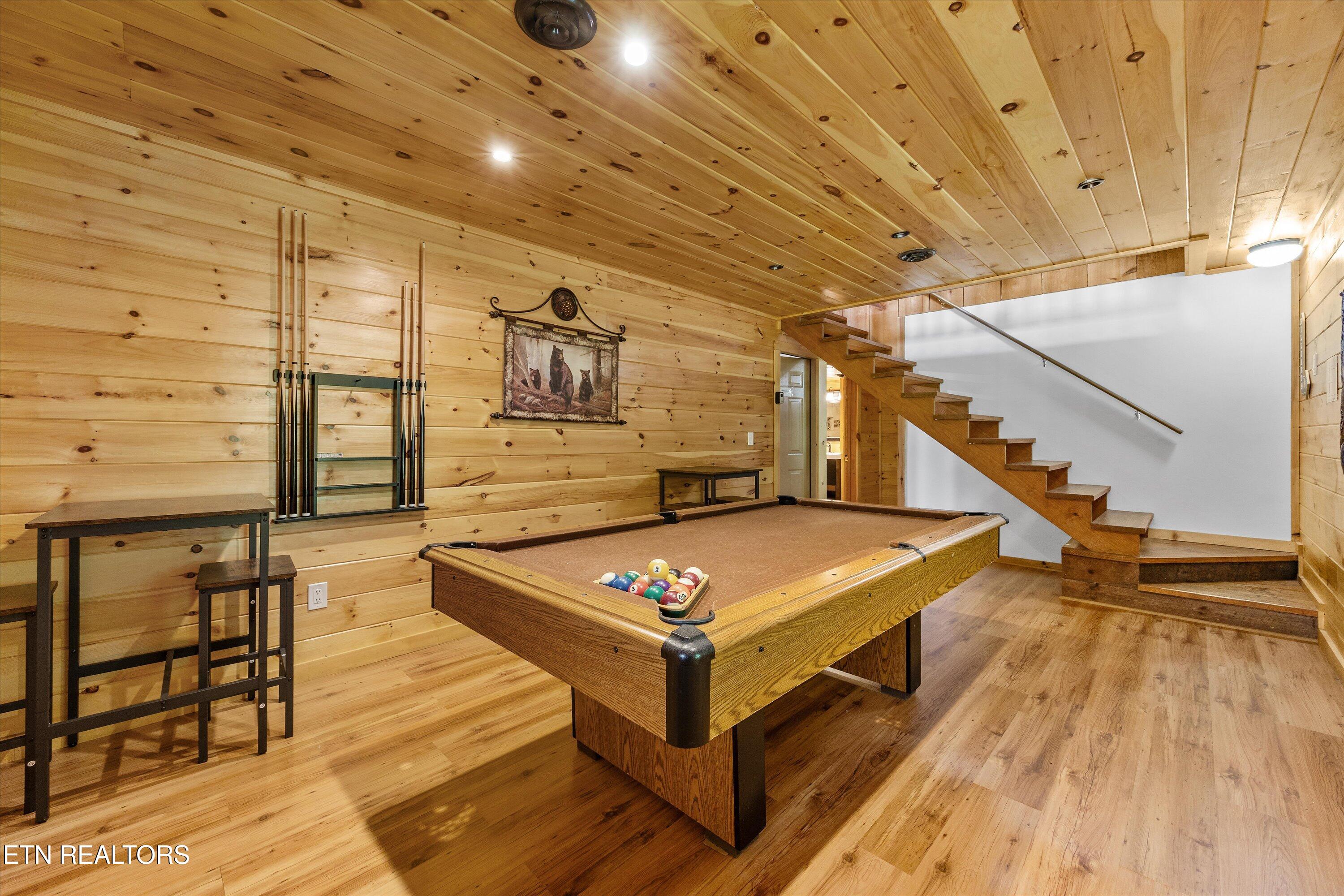 725 Driftwood Circle Property Photo 18