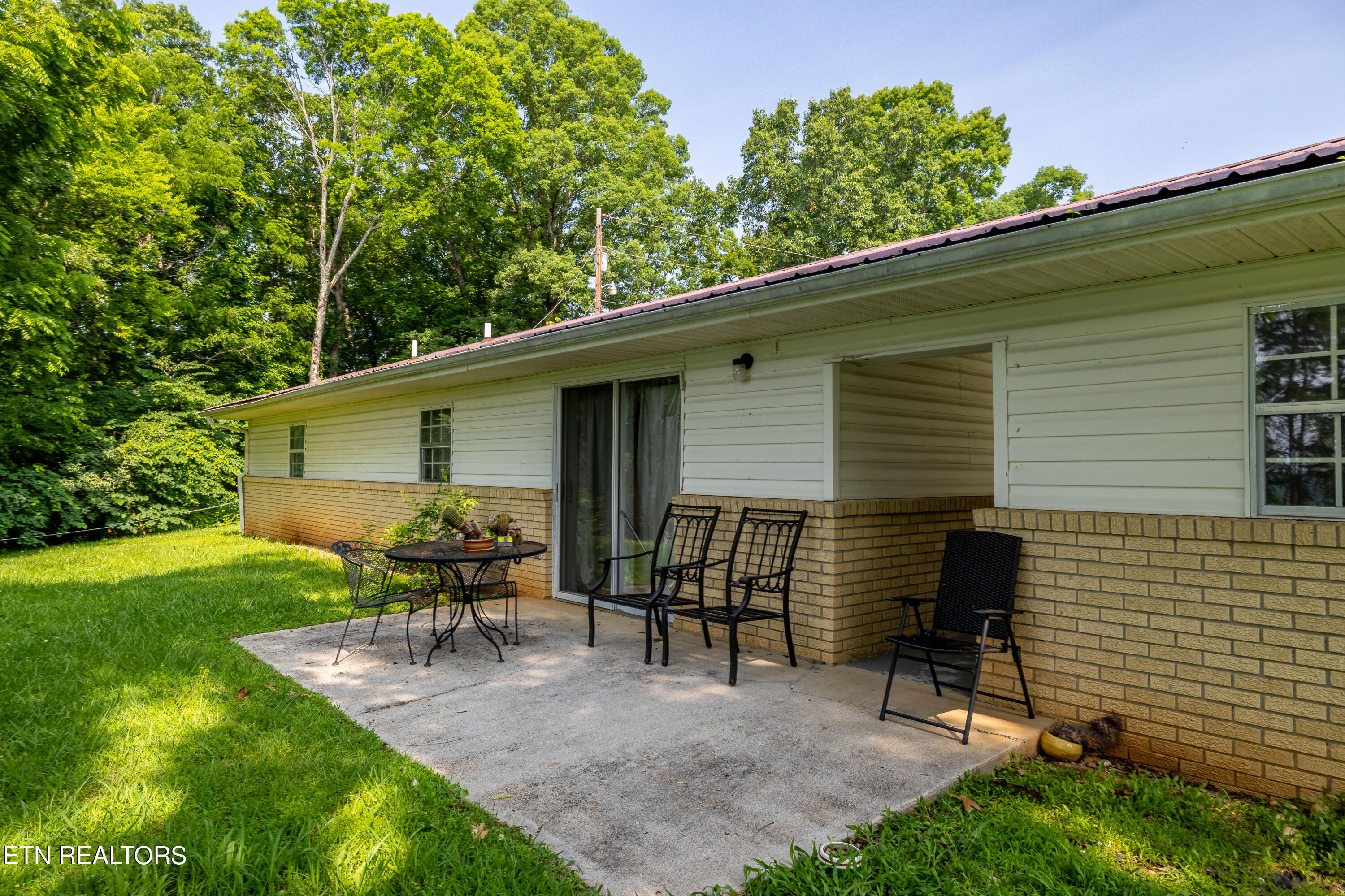 2825 P V T Drive Property Photo