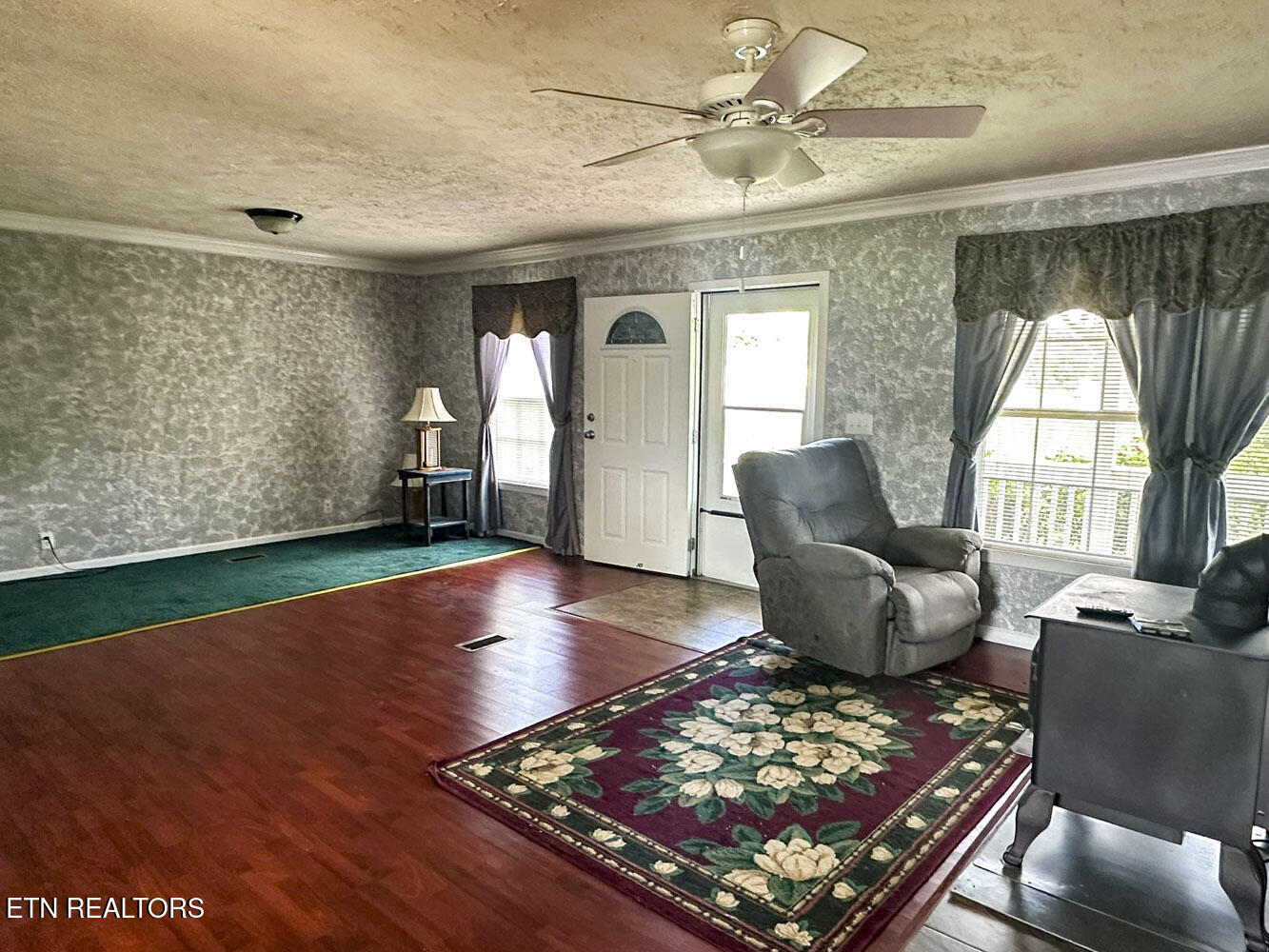 1467 Squire Fox Rd Property Photo 5