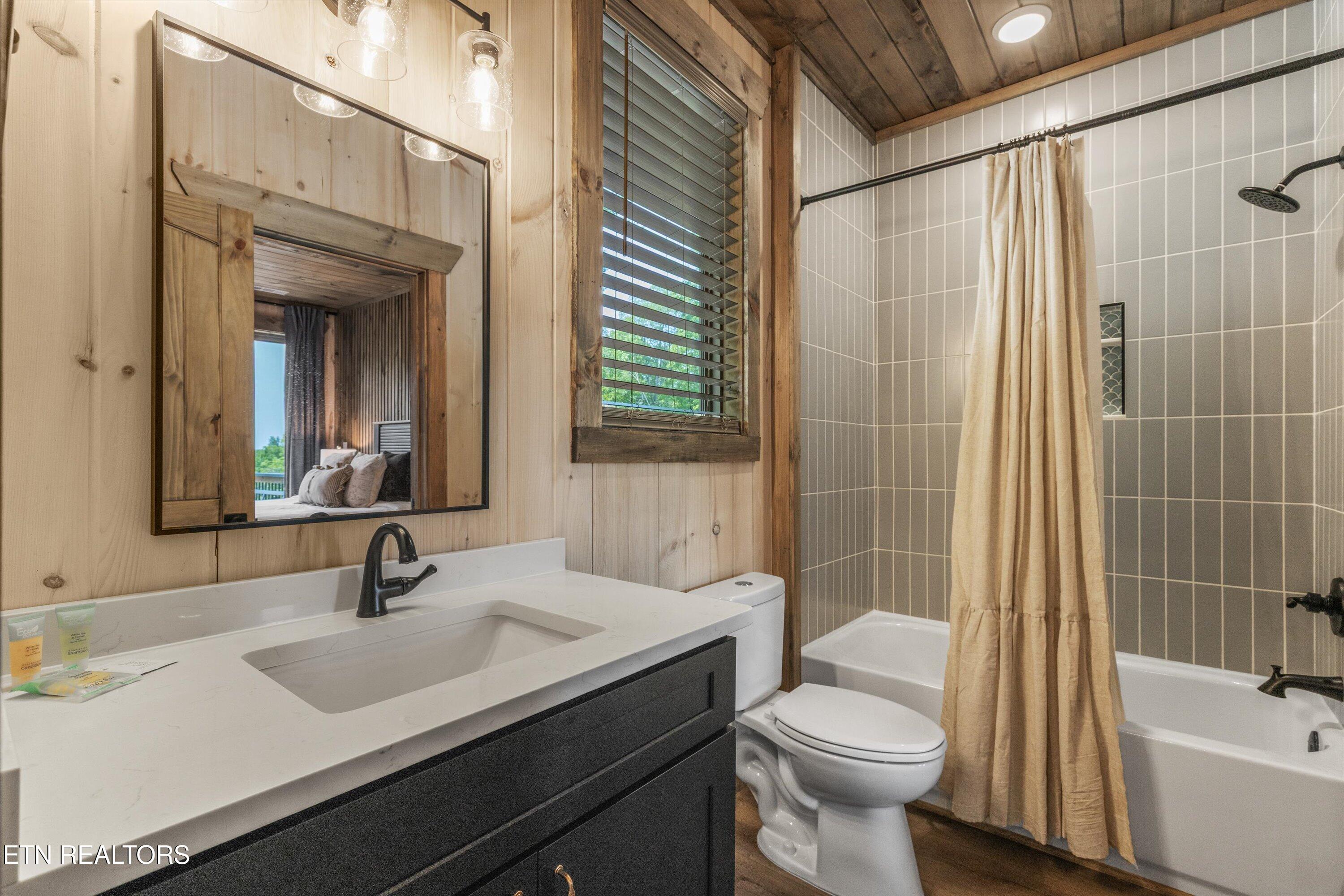 130 Jolene Way Property Photo 20