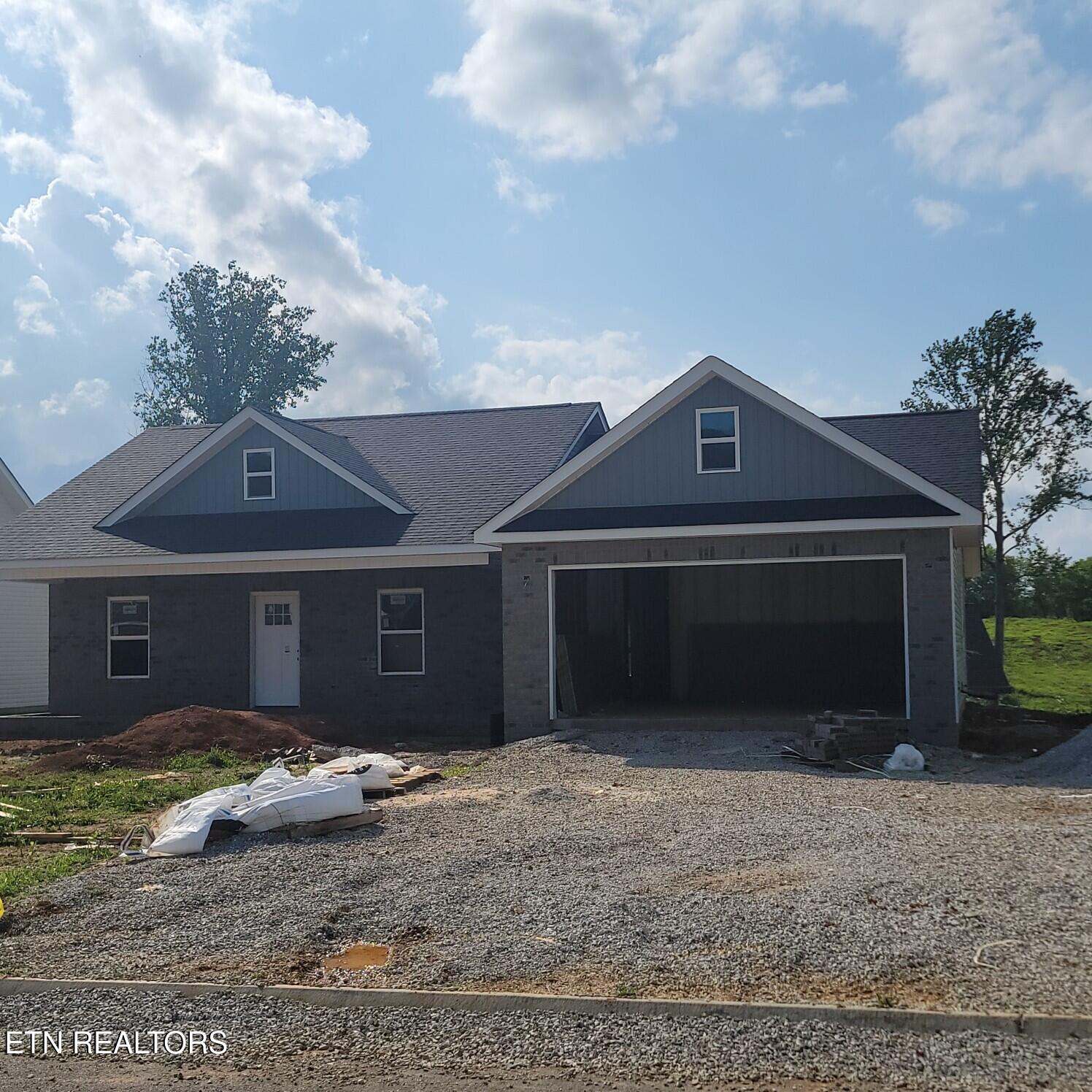 229 Mossy Rock Rd Property Photo 1