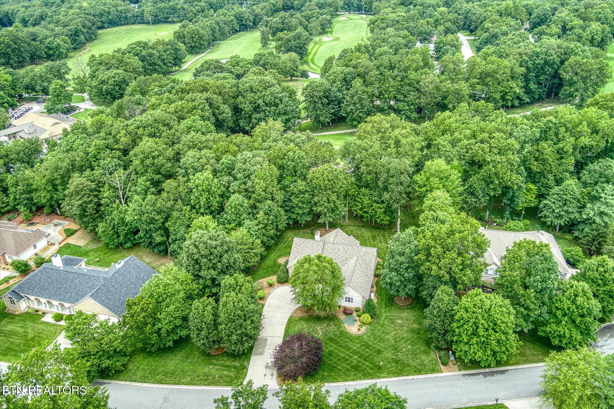 21 Lexham Court Property Photo 5