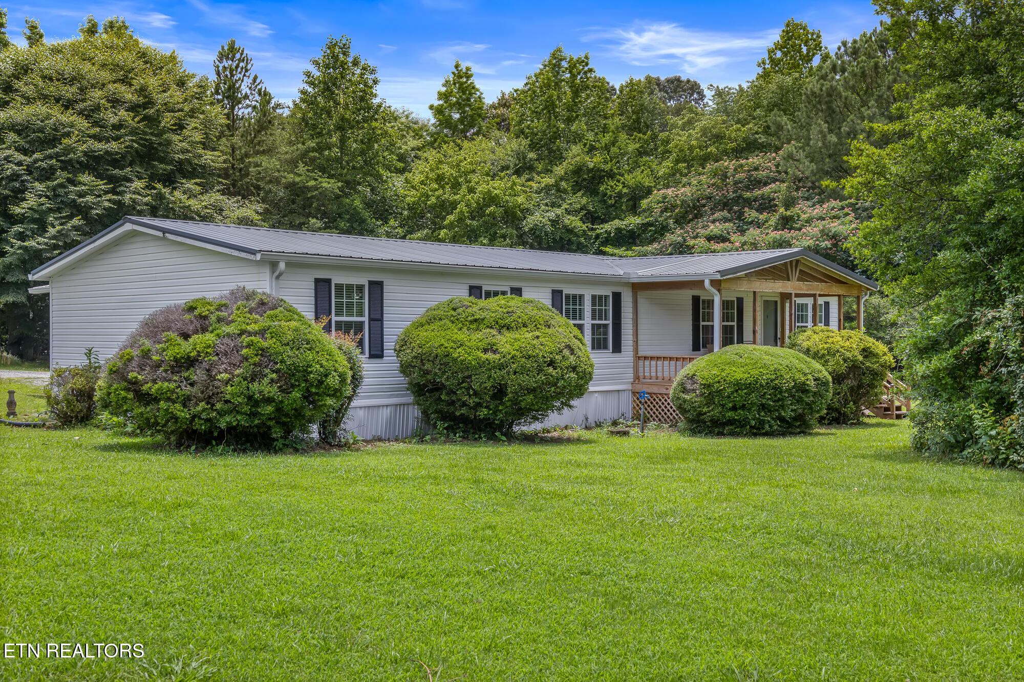 154 County Road 570 Property Photo 2