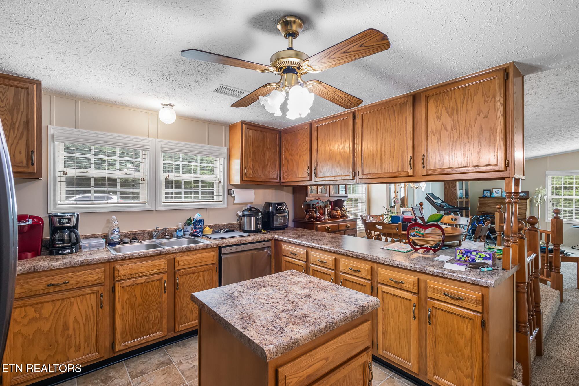 154 County Road 570 Property Photo 10