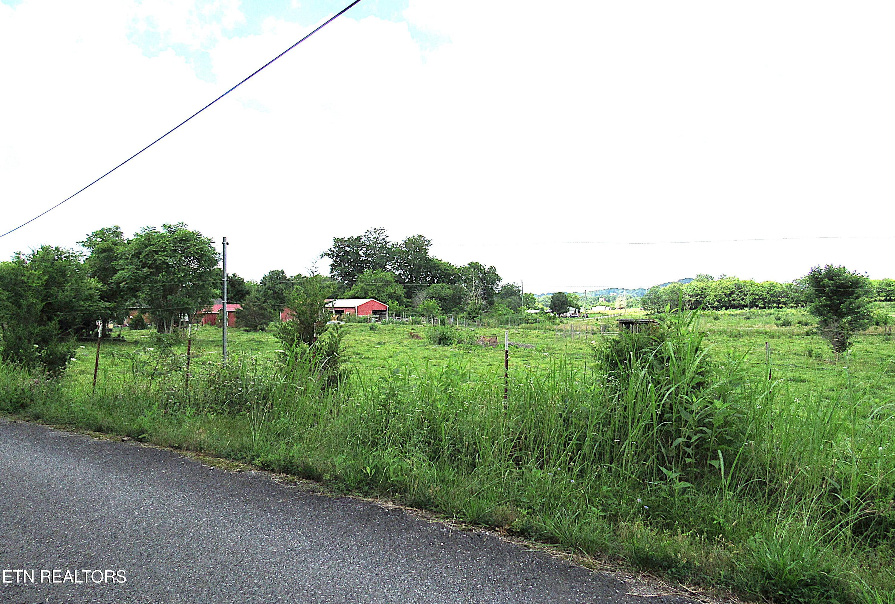 2010 Rocky Valley Rd Property Photo 12