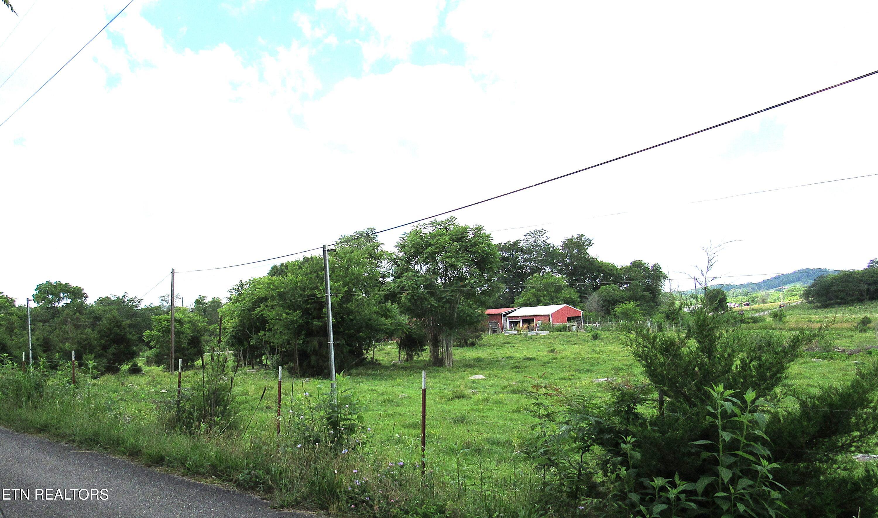 2010 Rocky Valley Rd Property Photo 13