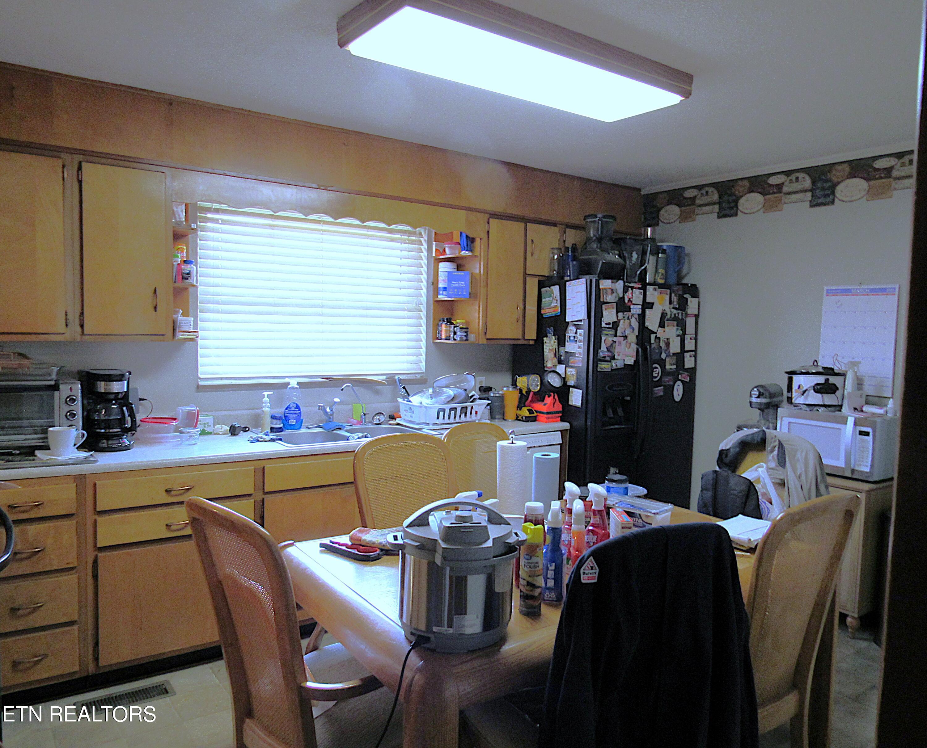 2010 Rocky Valley Rd Property Photo 19