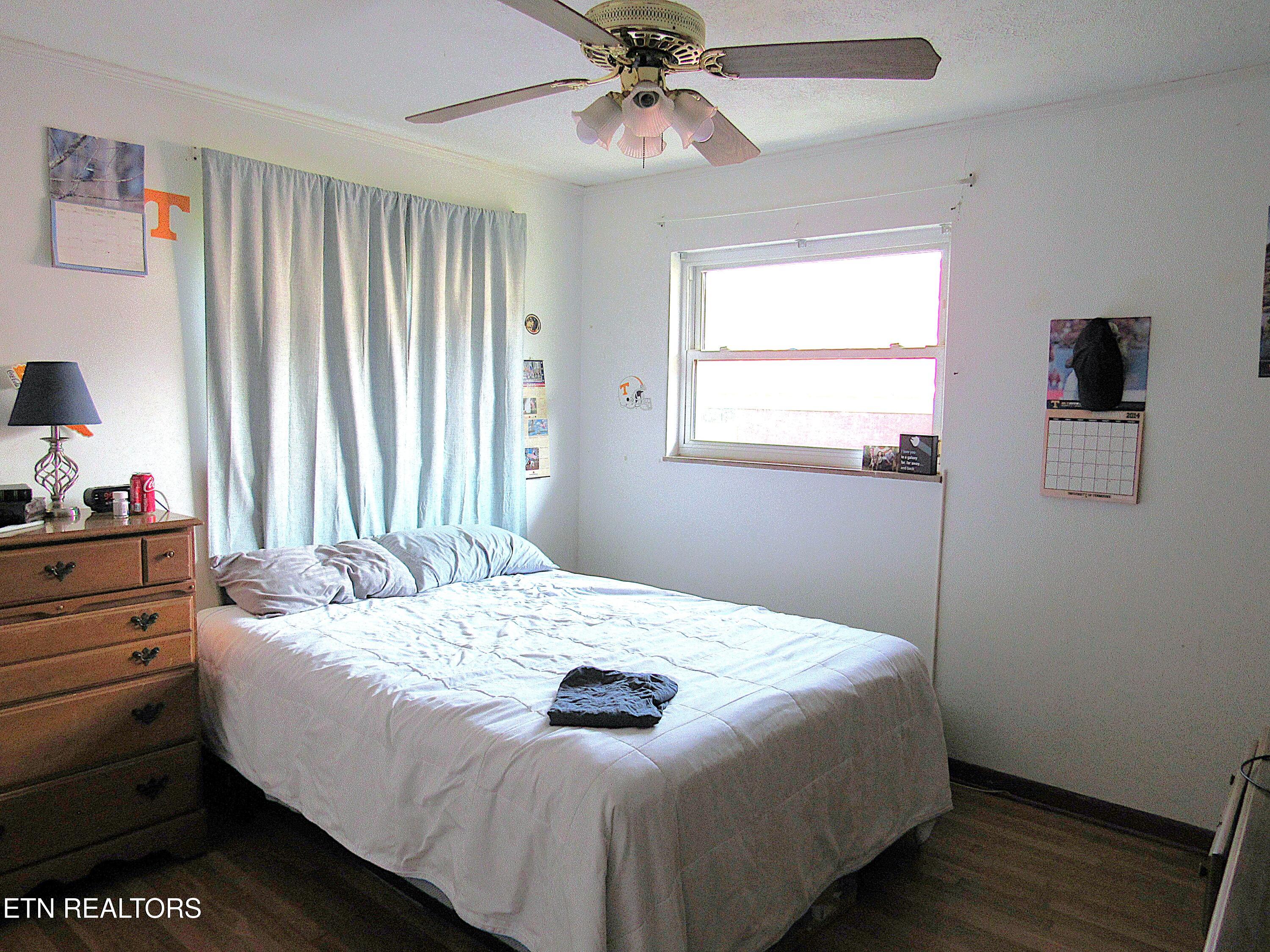2010 Rocky Valley Rd Property Photo 23