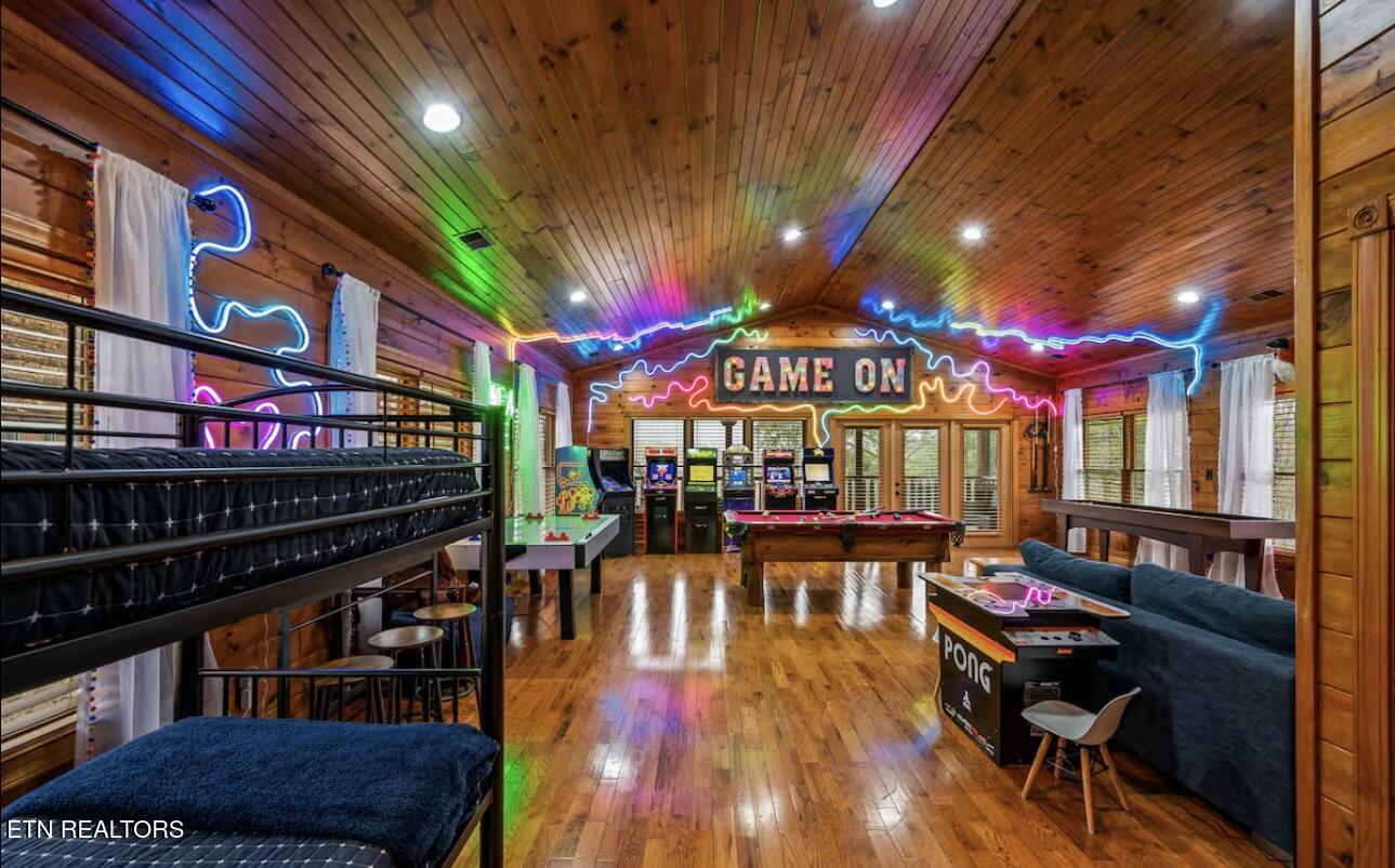 808 Great Smoky Way Property Photo 15