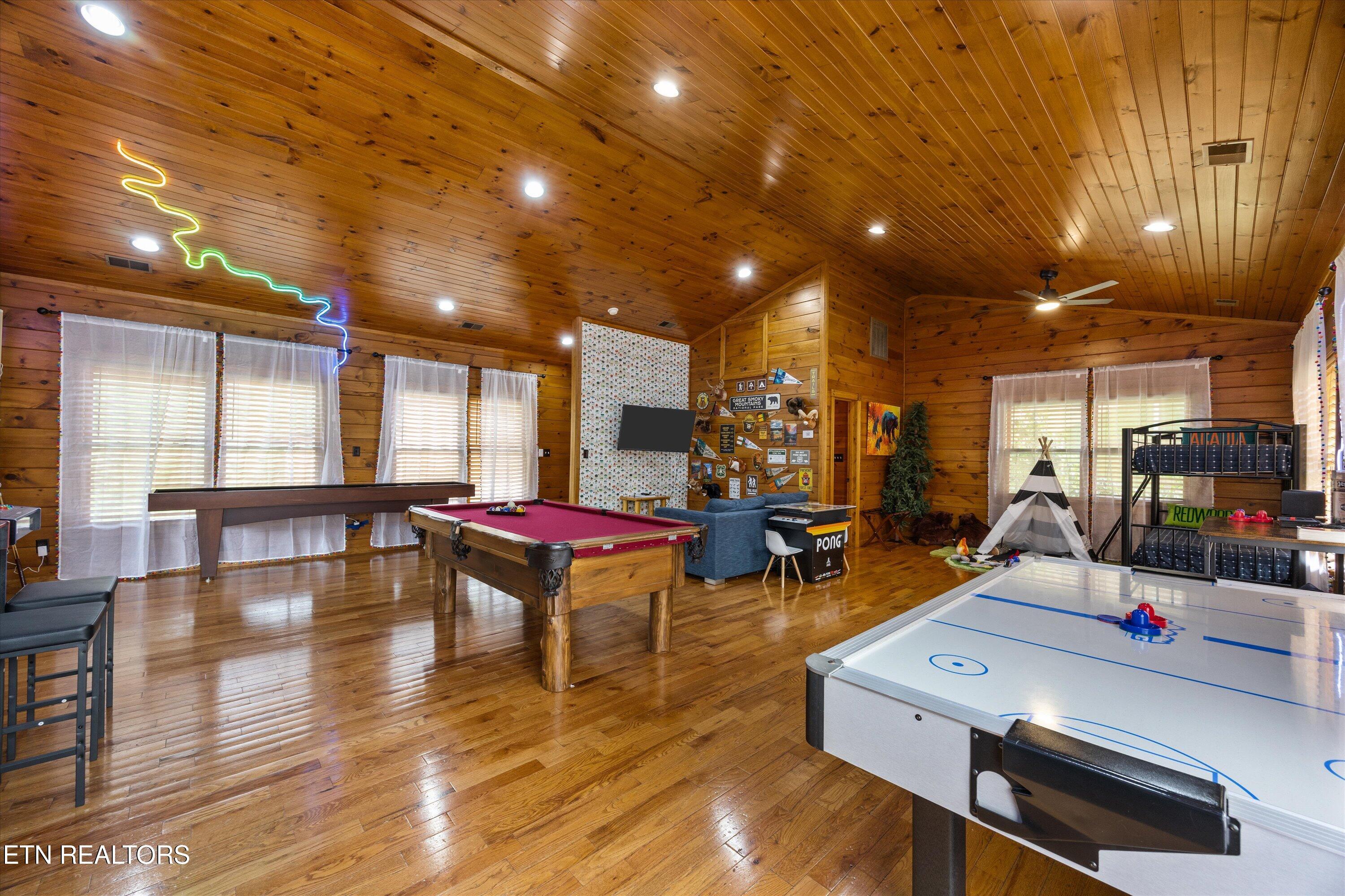 808 Great Smoky Way Property Photo 21