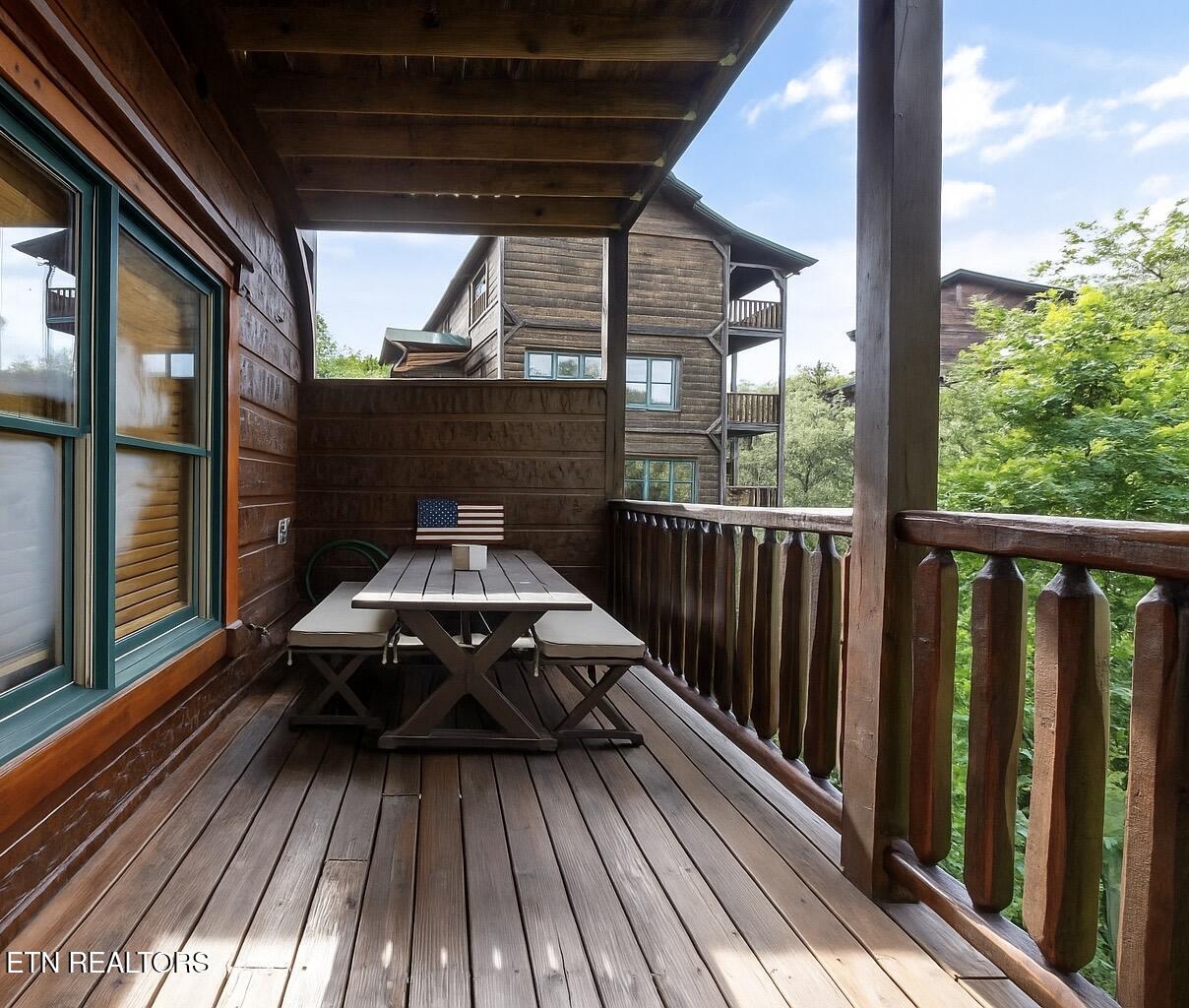 808 Great Smoky Way Property Photo 39
