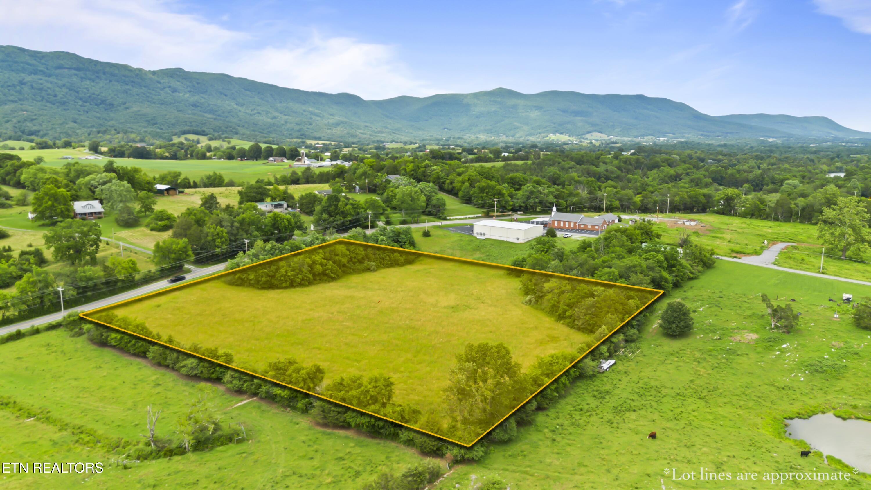 Old Middlesboro Hwy Property Photo