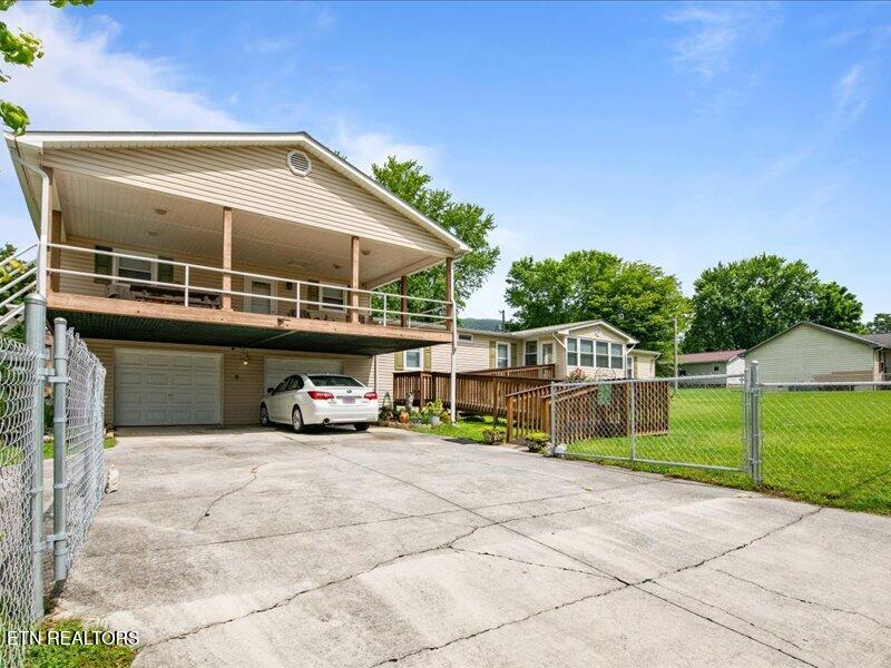 205 Ellison Rd Property Photo 6
