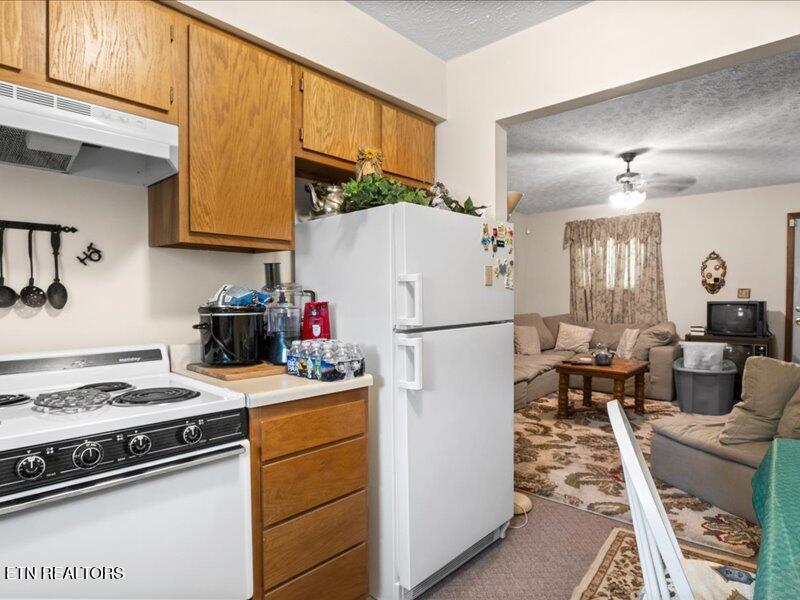 205 Ellison Rd Property Photo 39