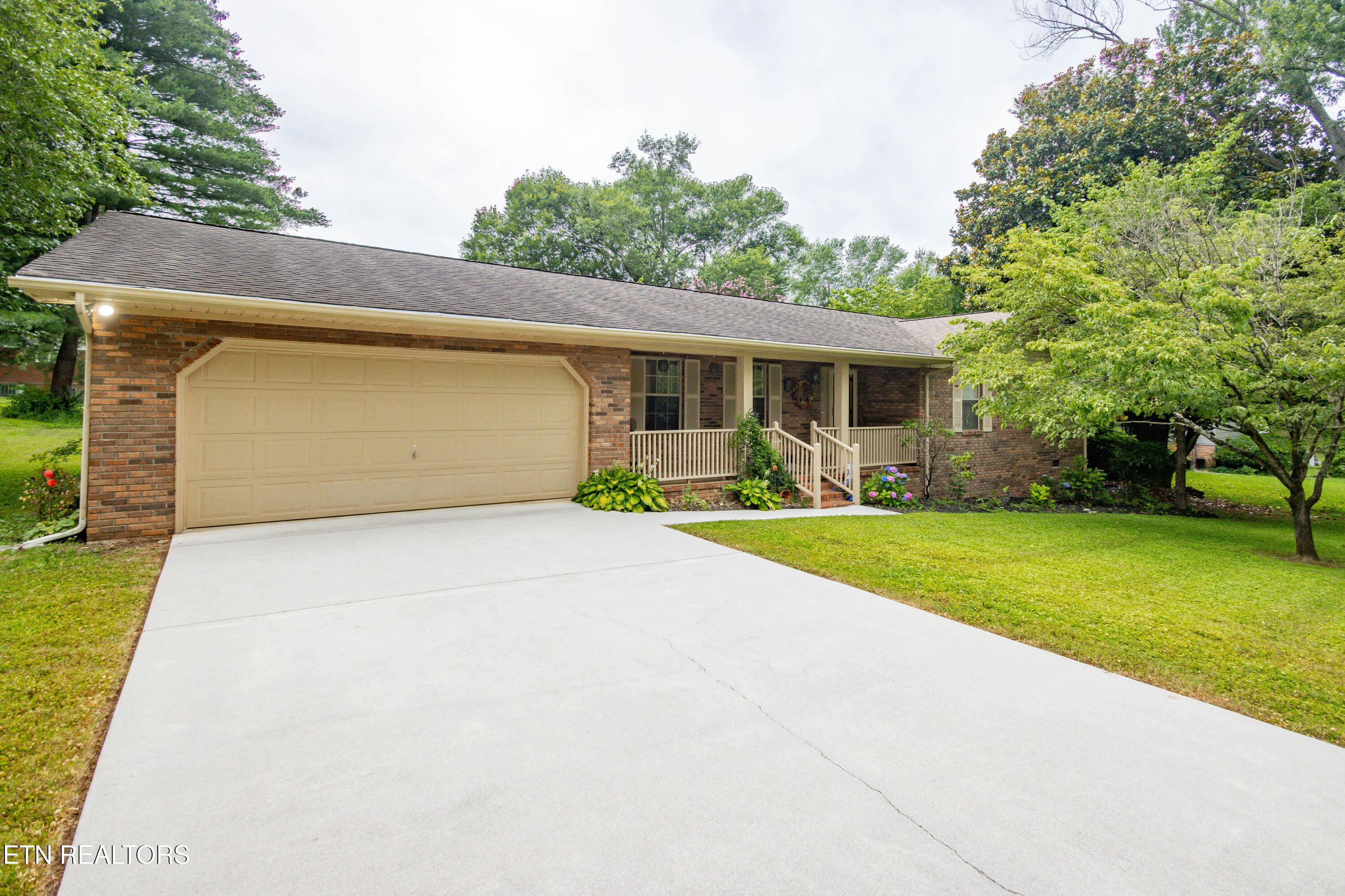1705 Bobwhite Drive Property Photo 1