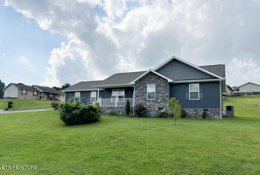 198 Altina Circle Property Photo 1