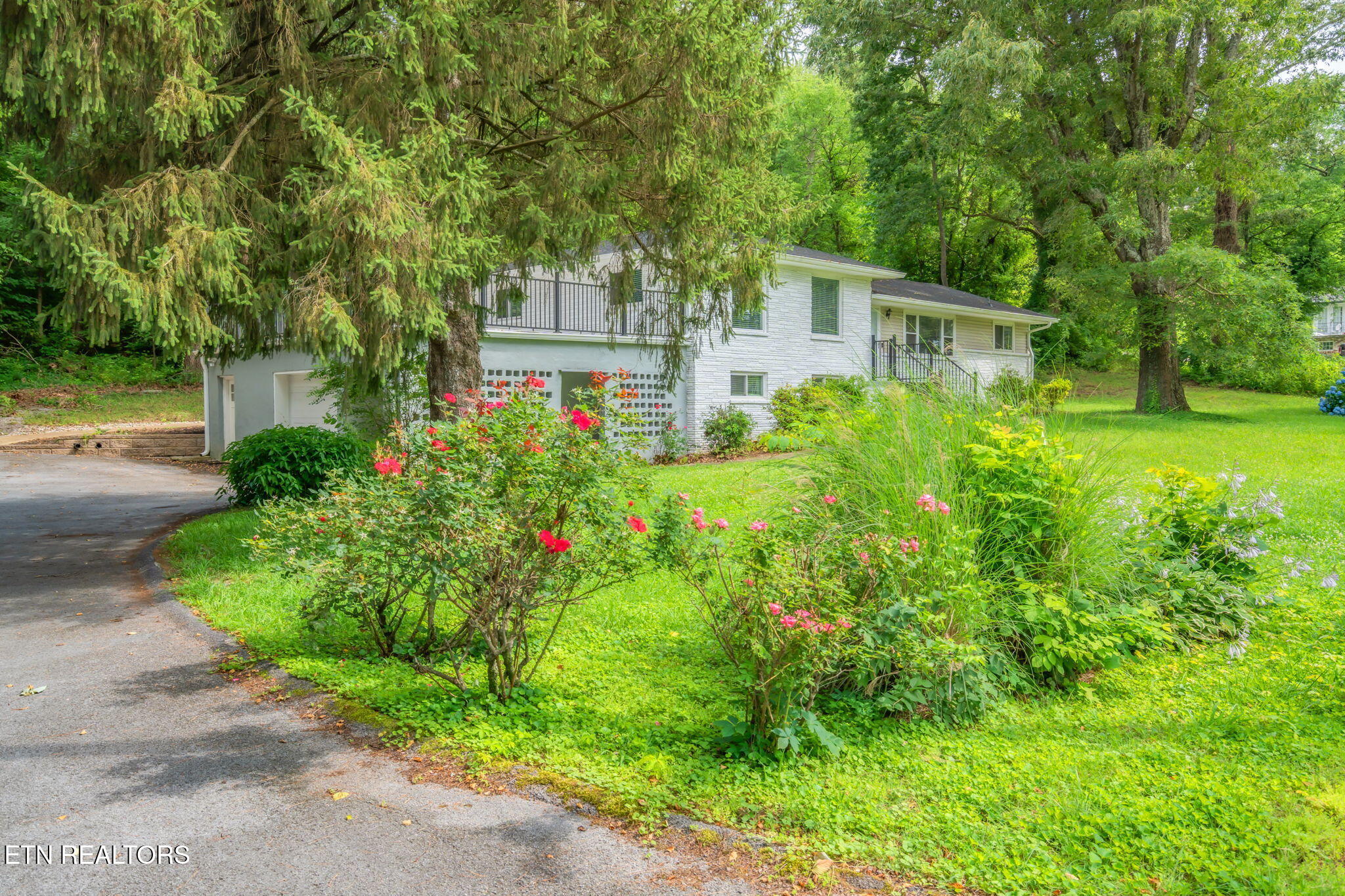 4412 Bruhin Rd Property Photo 2