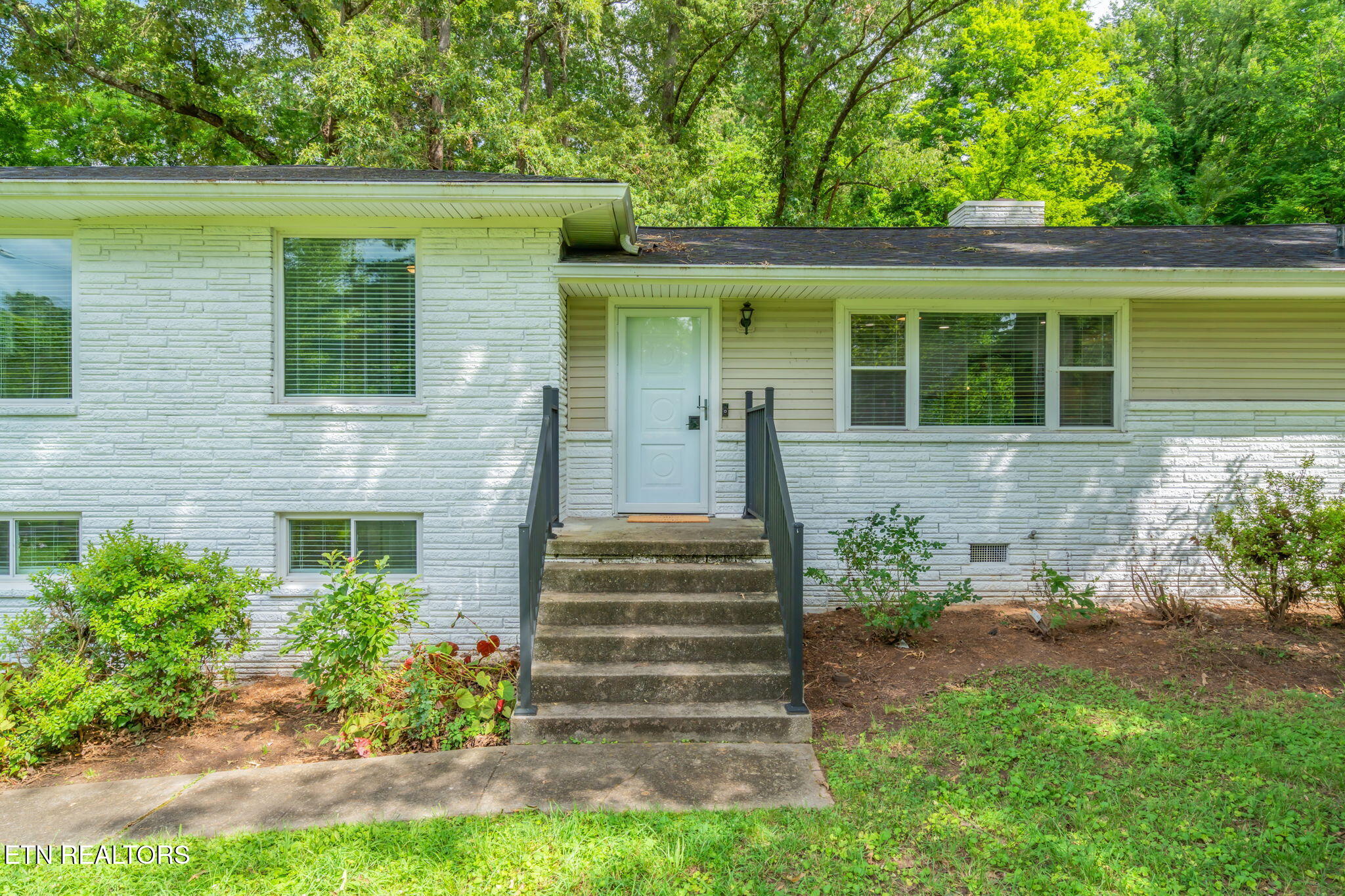 4412 Bruhin Rd Property Photo 4
