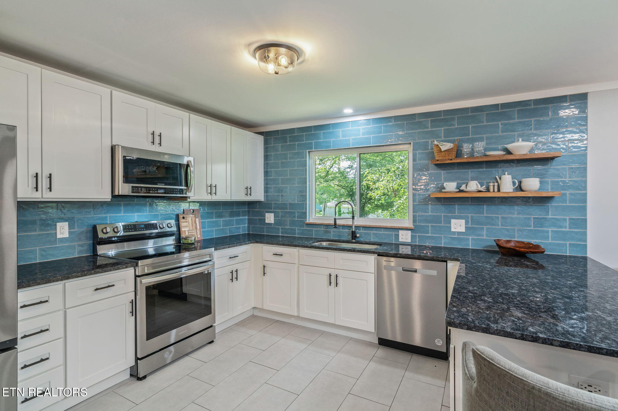 4412 Bruhin Rd Property Photo 11