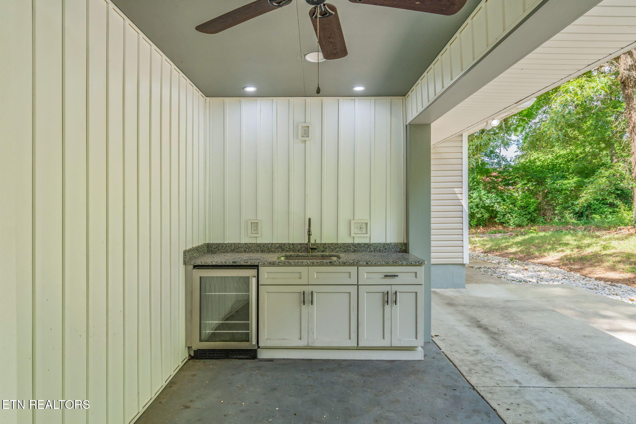 4412 Bruhin Rd Property Photo 16