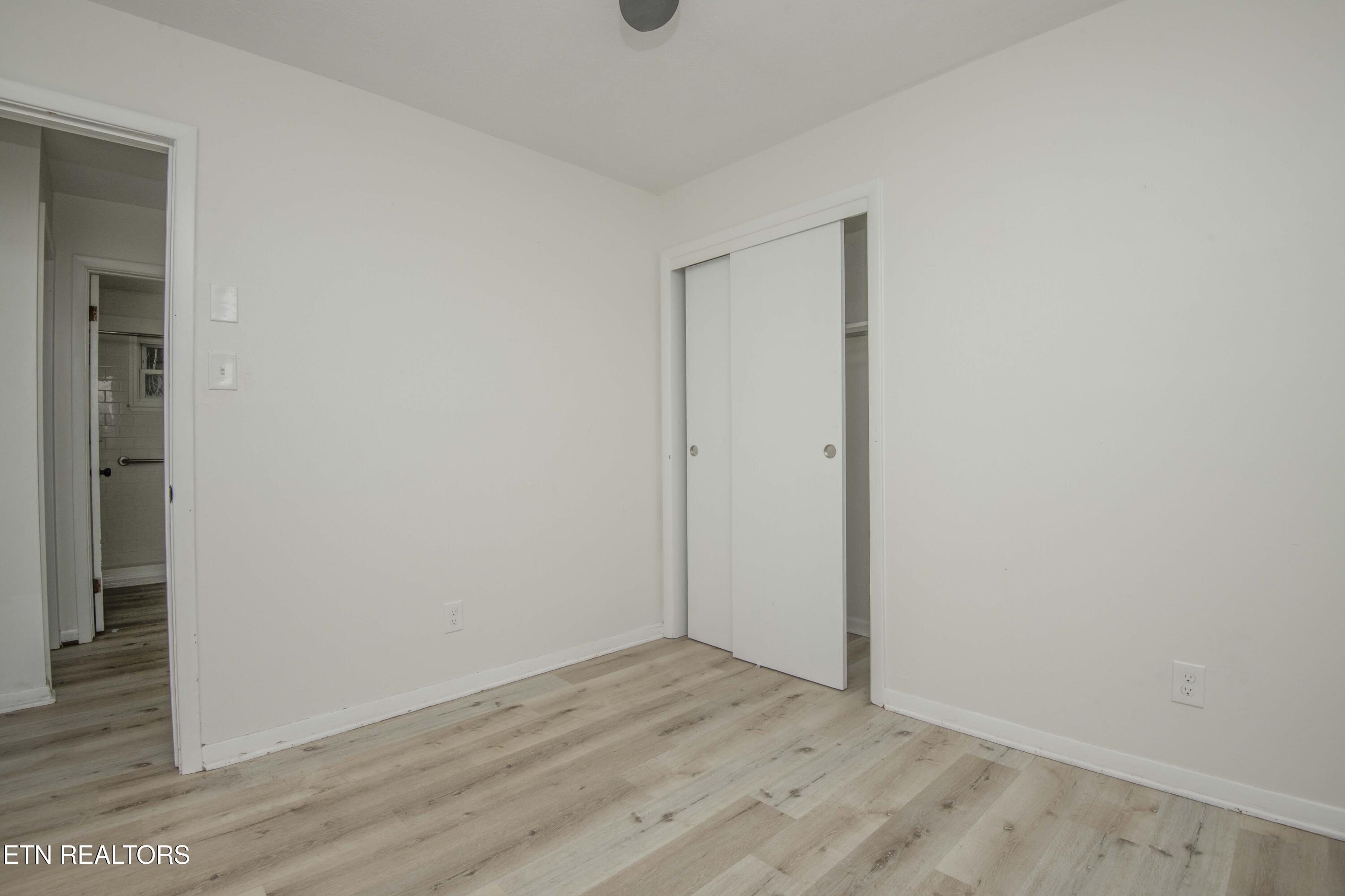 817 W Ridgecrest Drive Property Photo 29