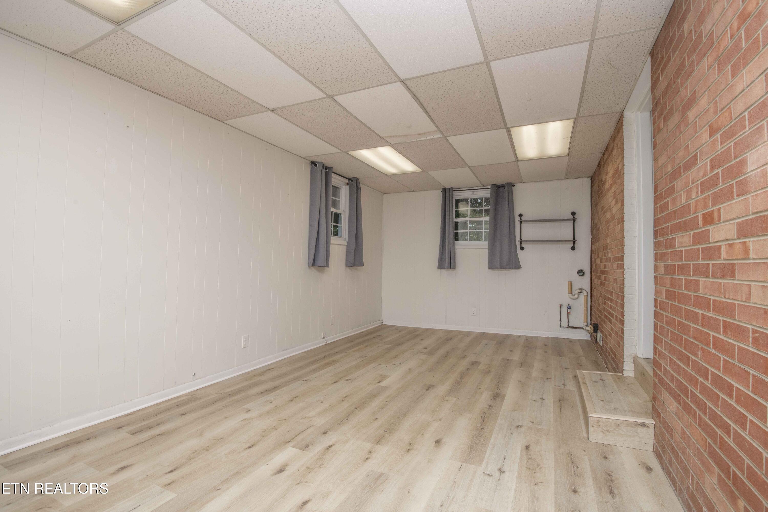 817 W Ridgecrest Drive Property Photo 32