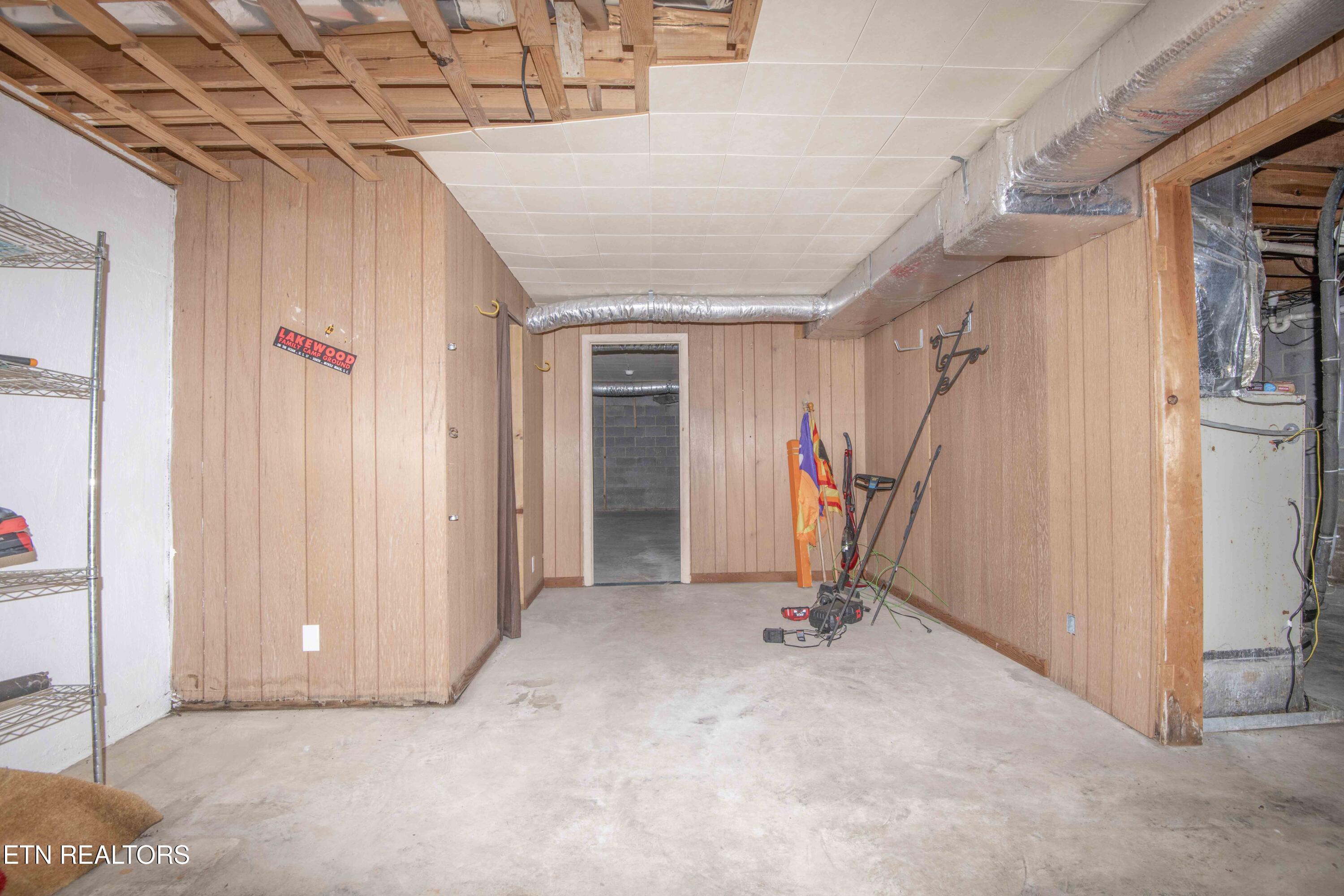 817 W Ridgecrest Drive Property Photo 34