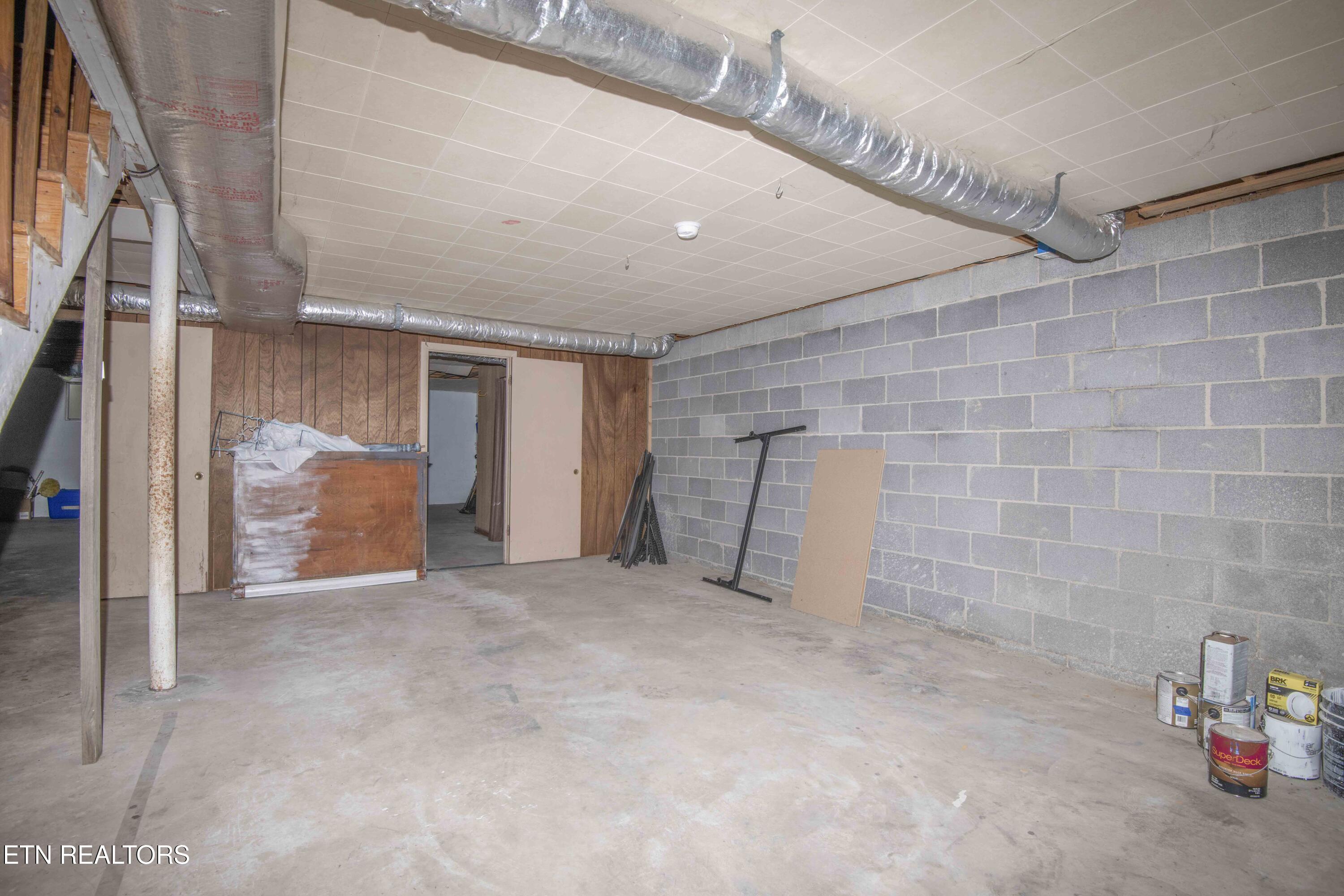 817 W Ridgecrest Drive Property Photo 35