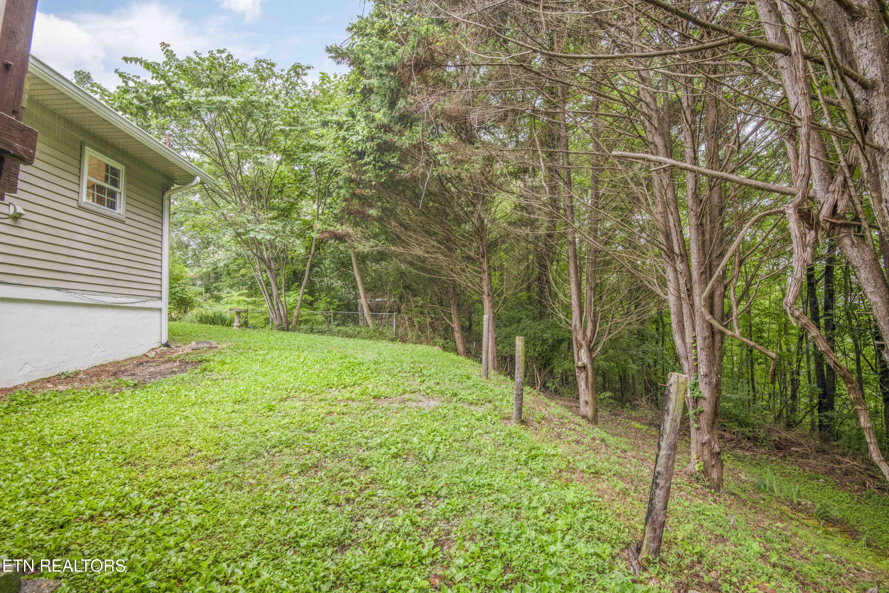 817 W Ridgecrest Drive Property Photo 42