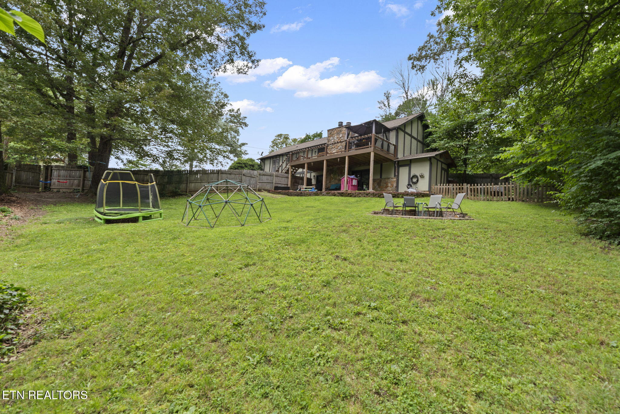 1536 Blackwood Drive Property Photo 41