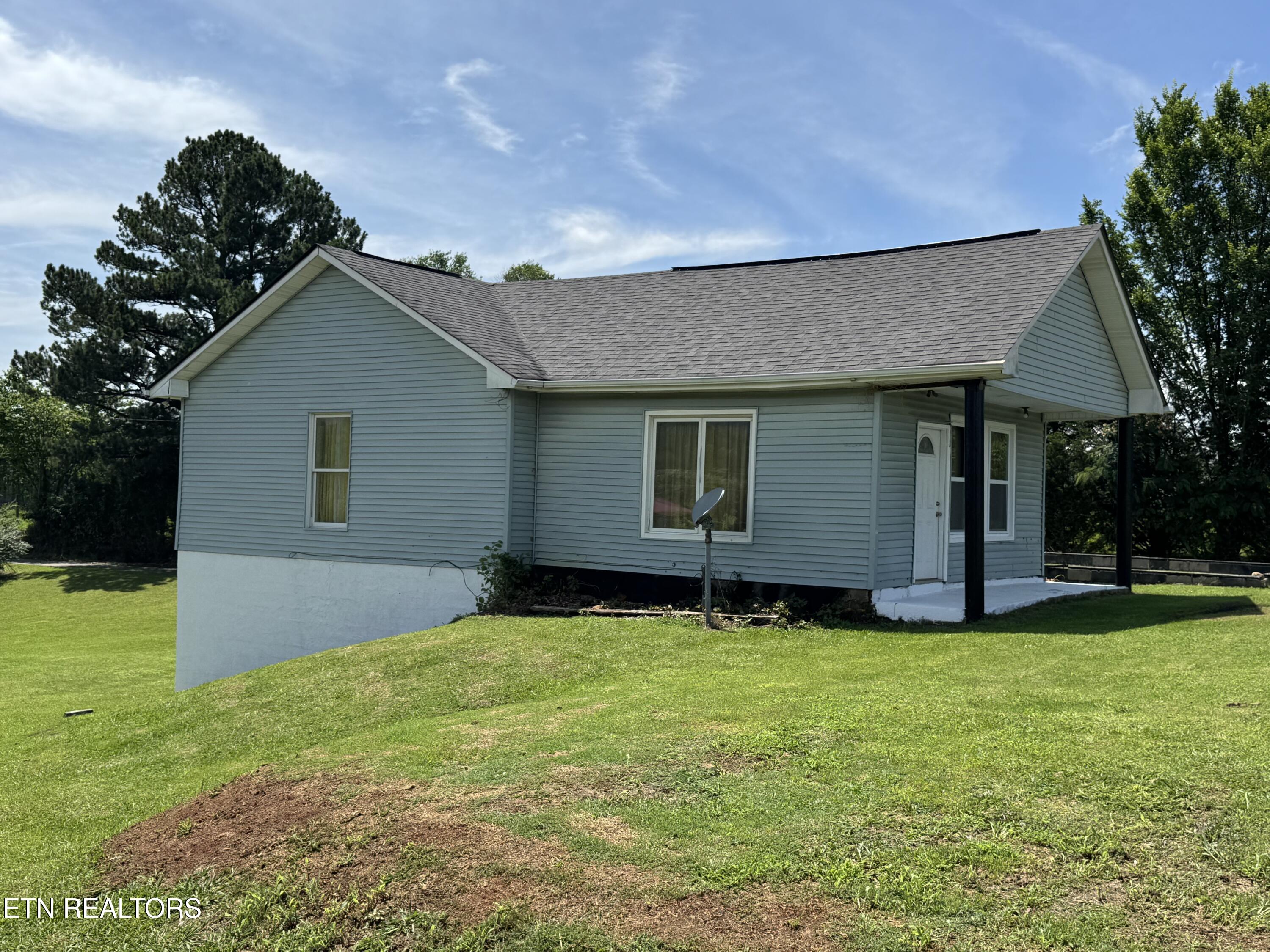 10016 Asheville Hwy Property Photo 4