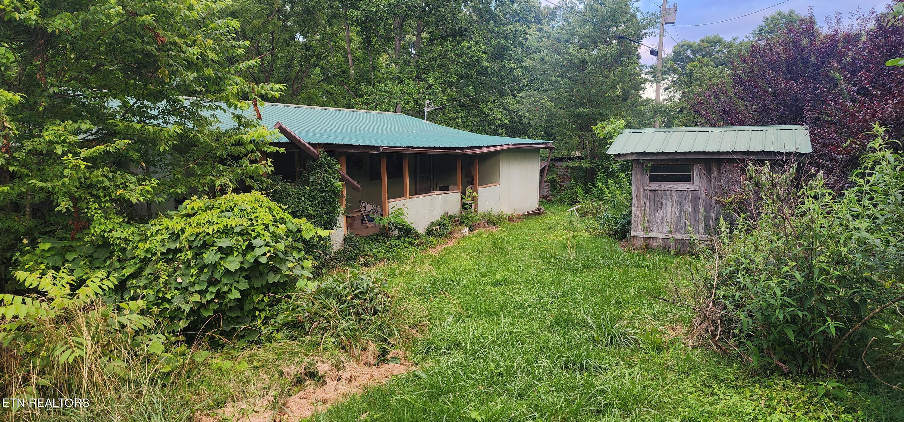 229 Obis Bowling Rd Property Photo 1