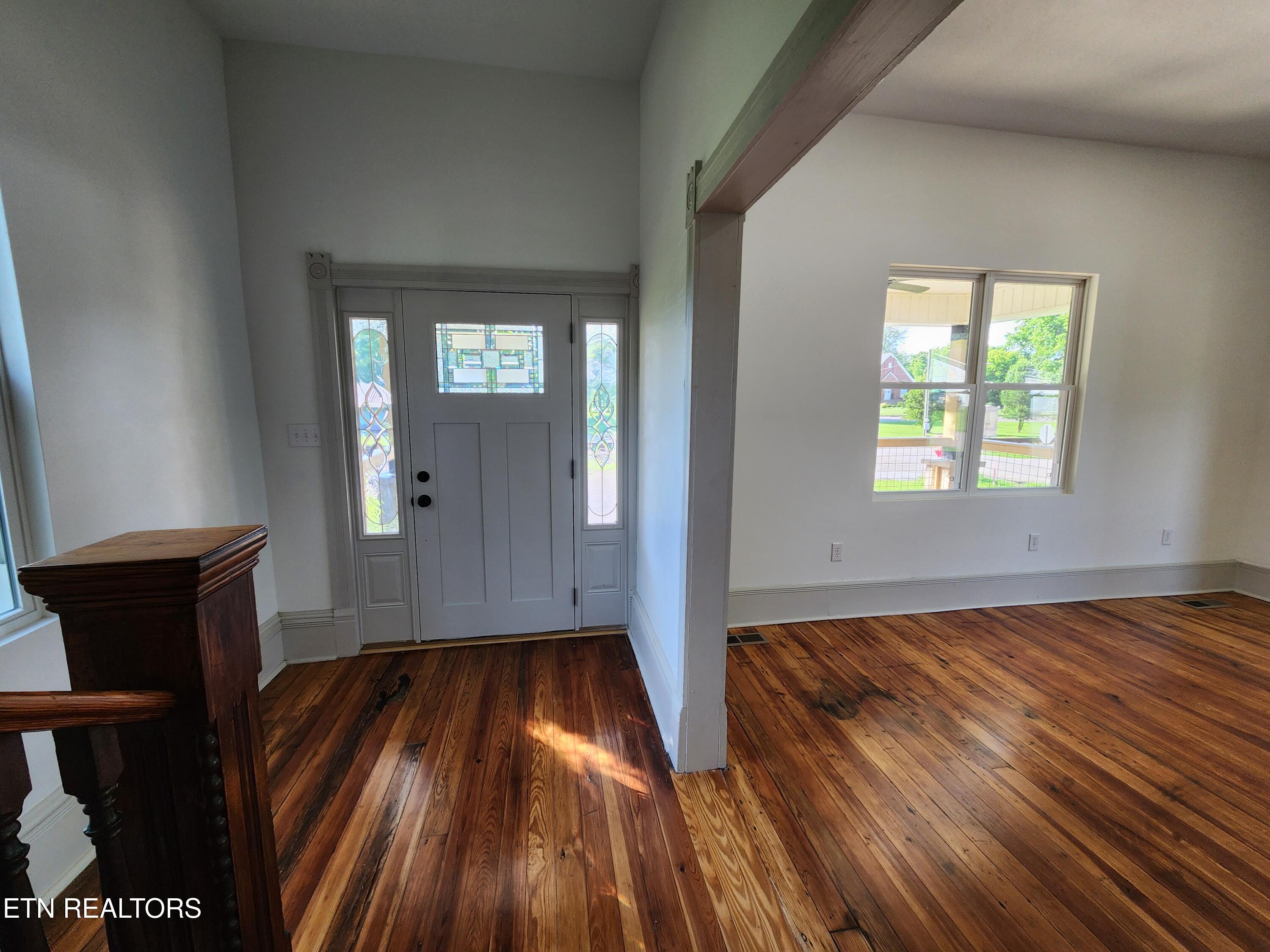 1 Magnolia St Property Photo 6