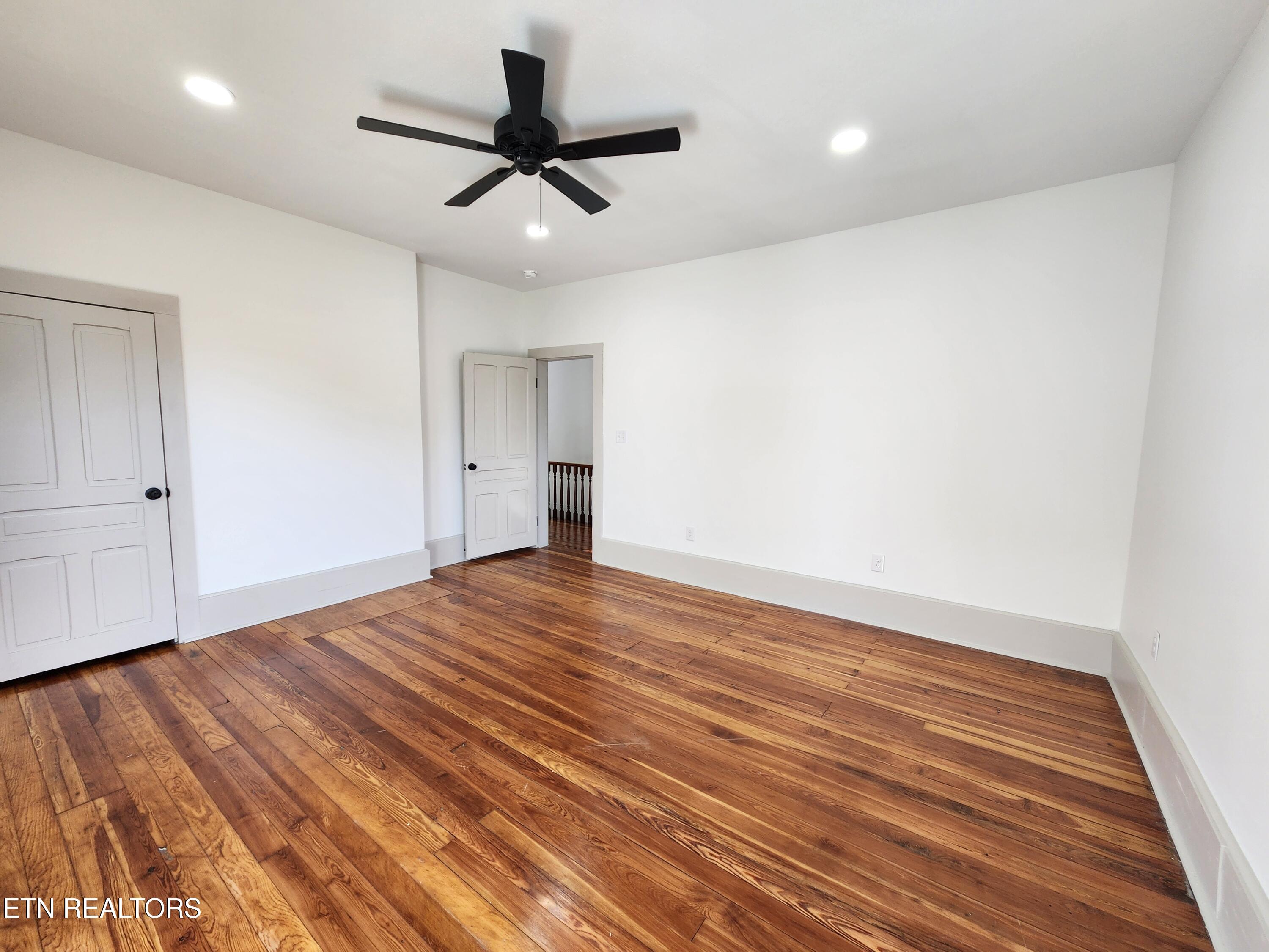 1 Magnolia St Property Photo 13