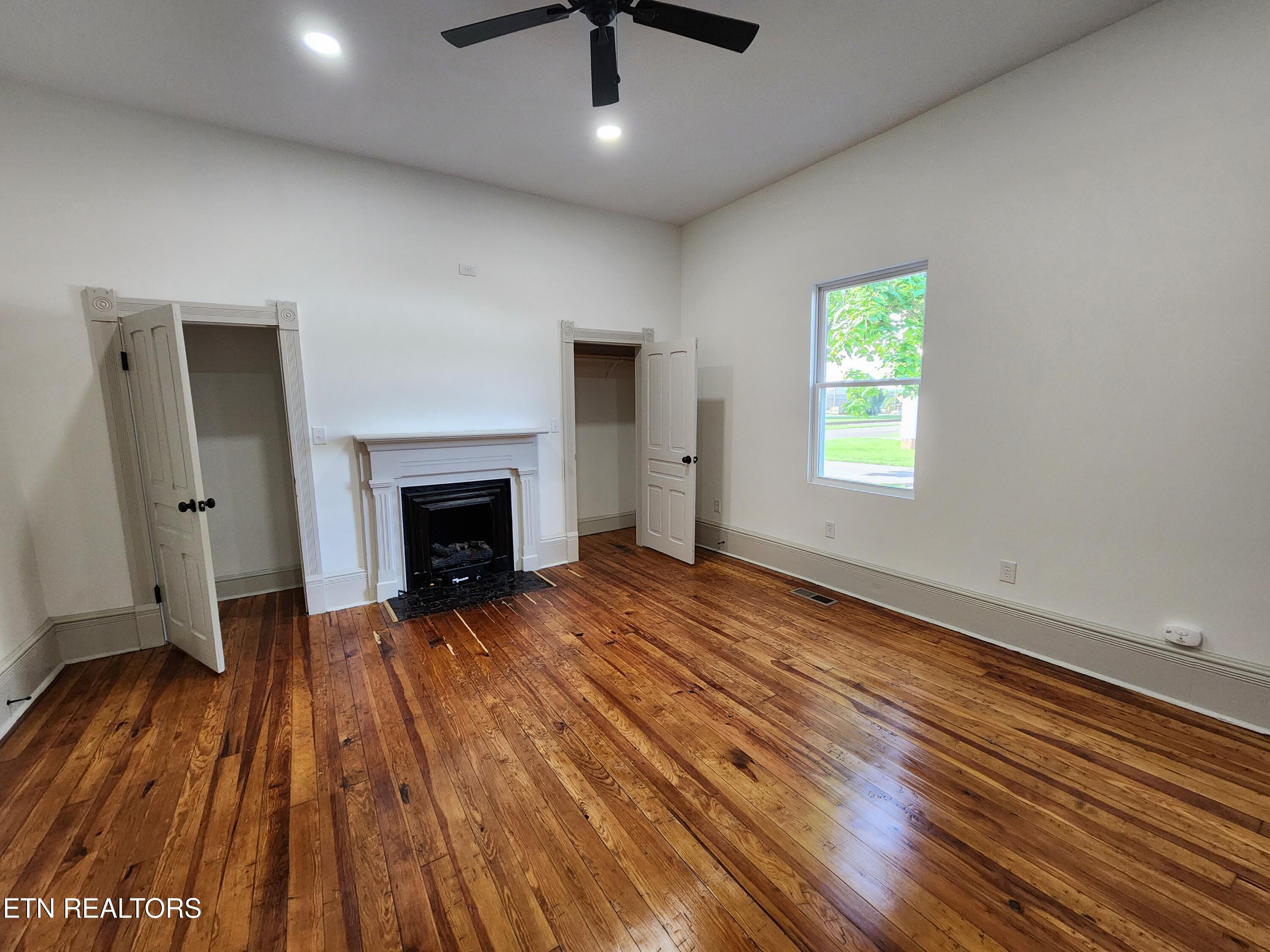 1 Magnolia St Property Photo 18