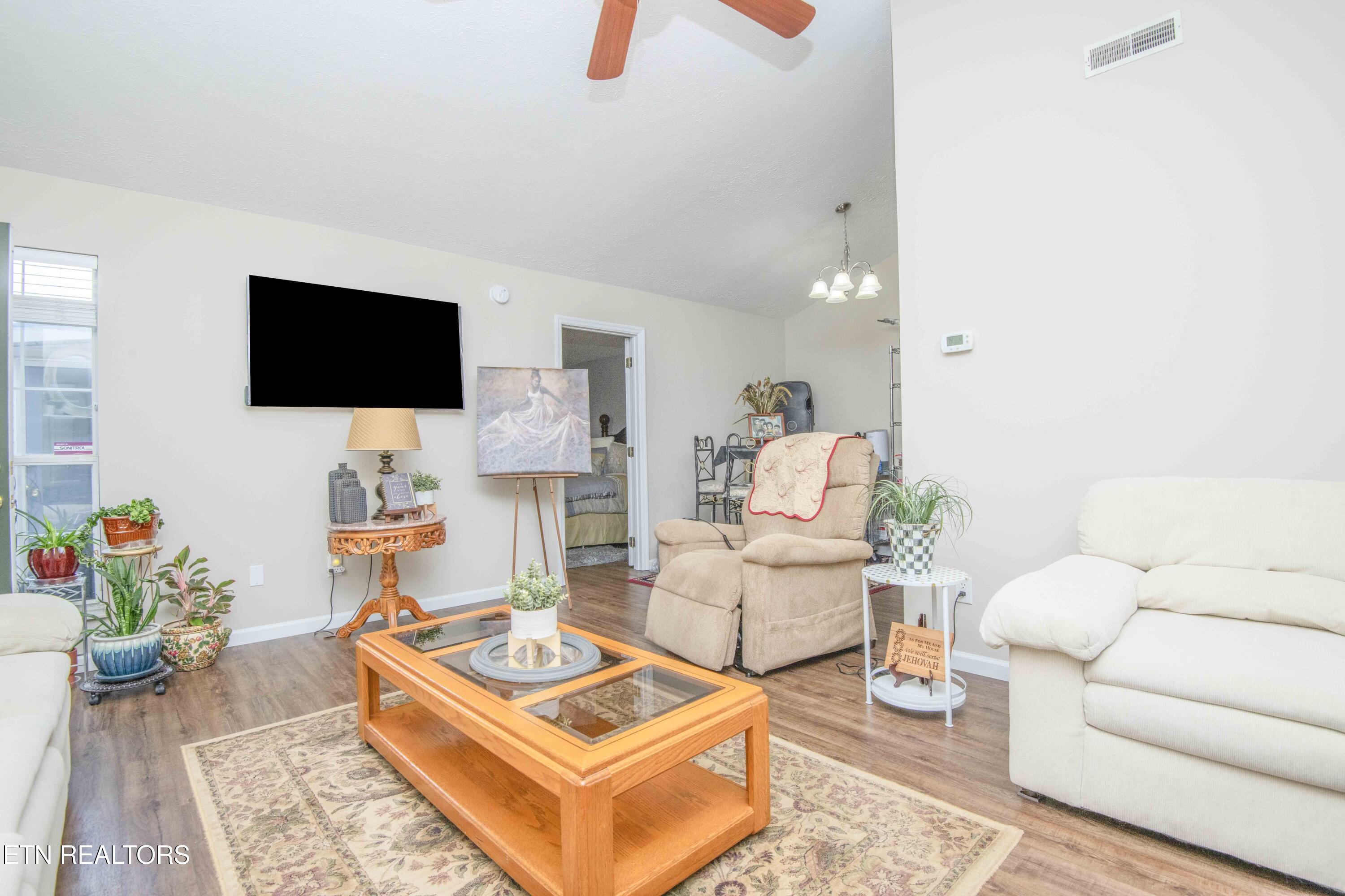5632 Libby Way Property Photo 10