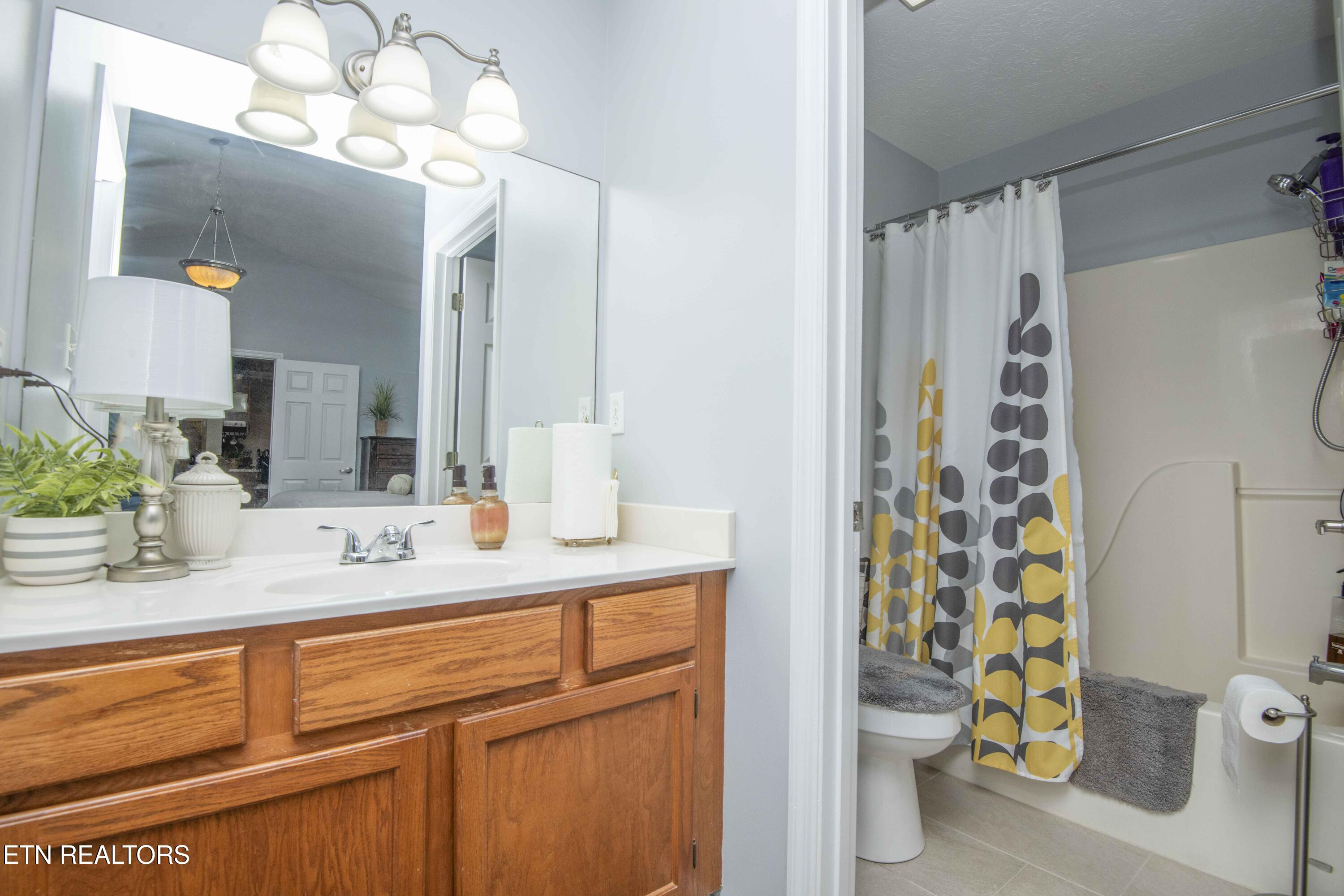 5632 Libby Way Property Photo 17