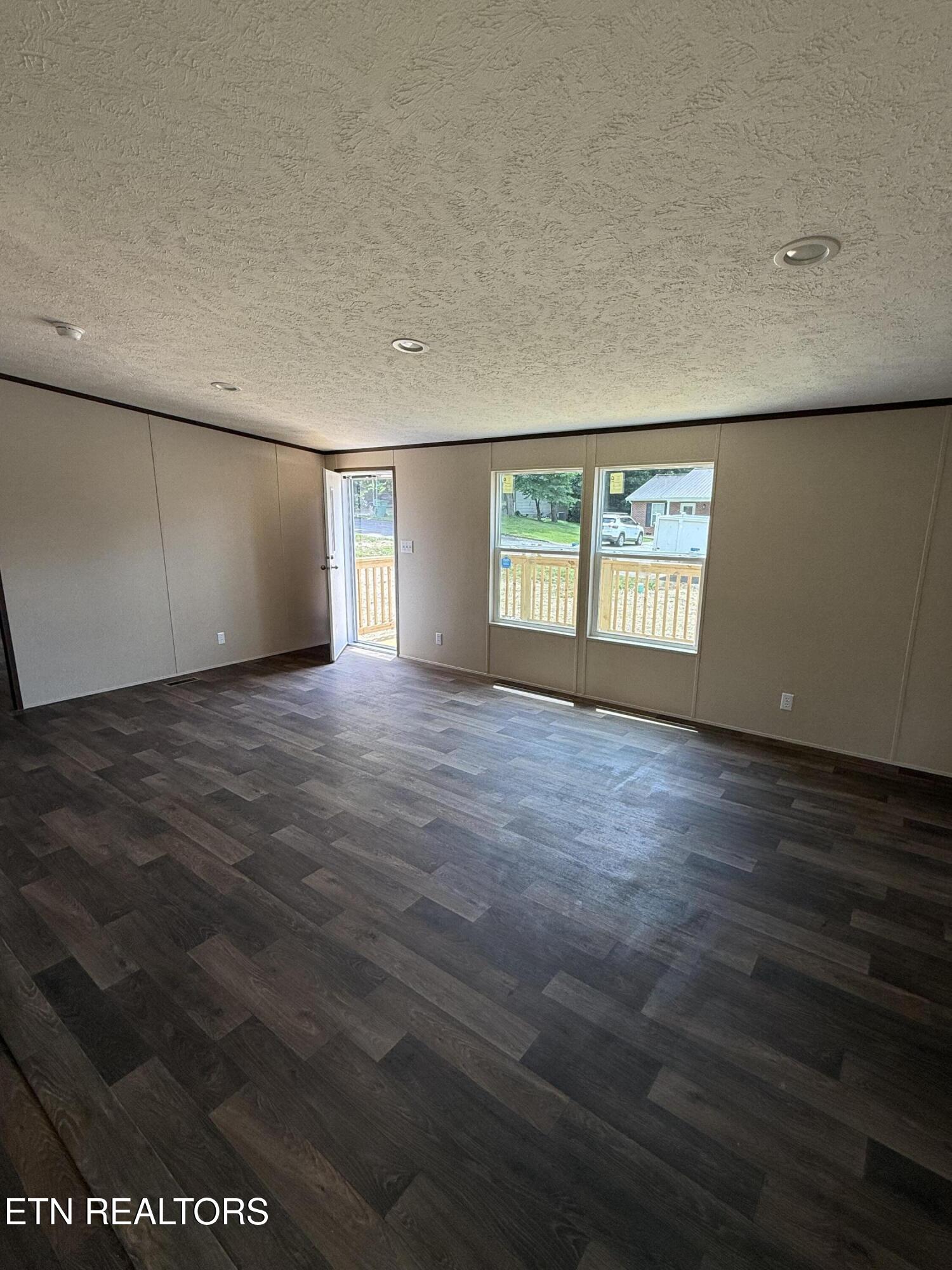 1684 Shields Drive Property Photo 10