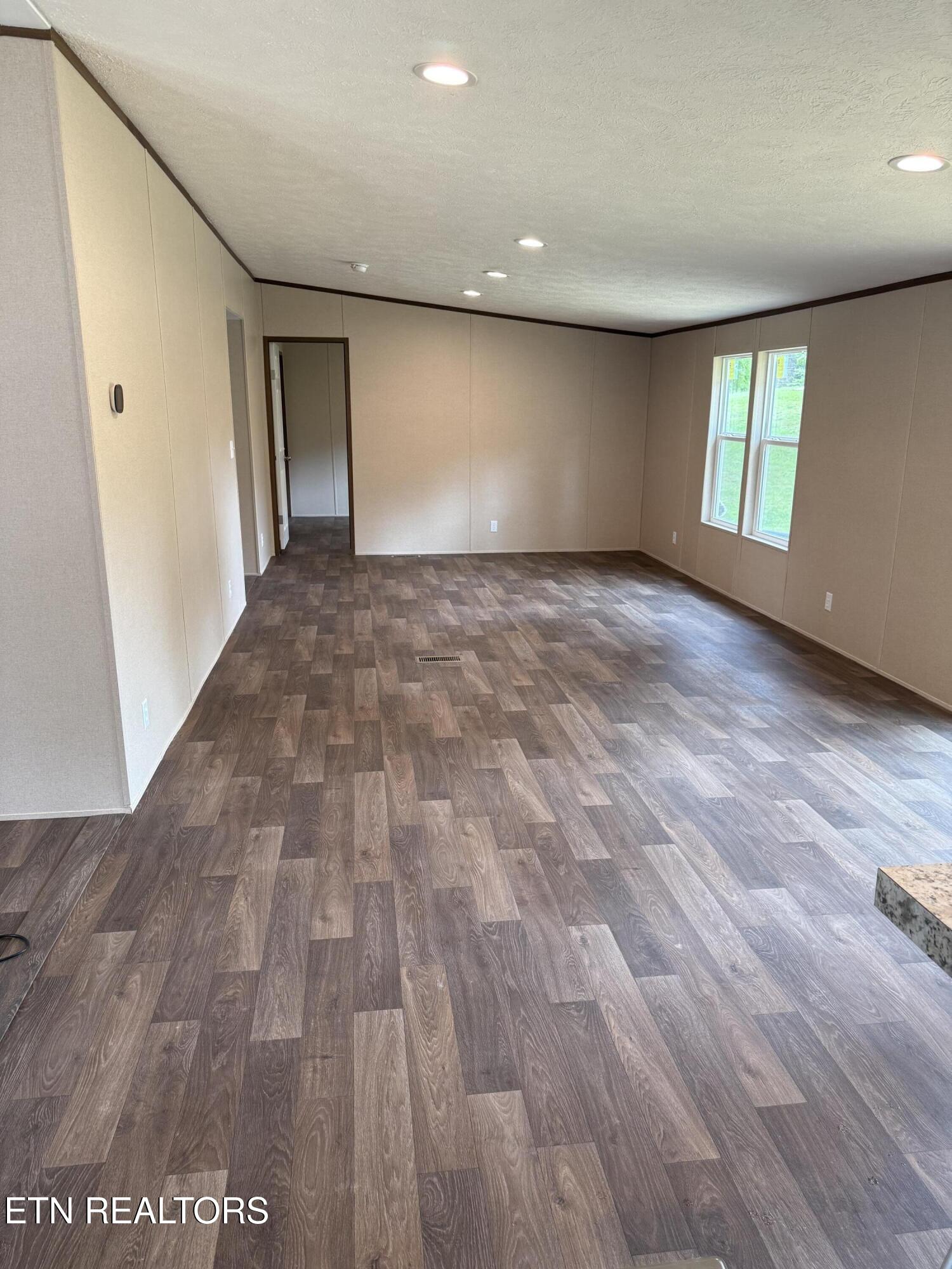 1684 Shields Drive Property Photo 11