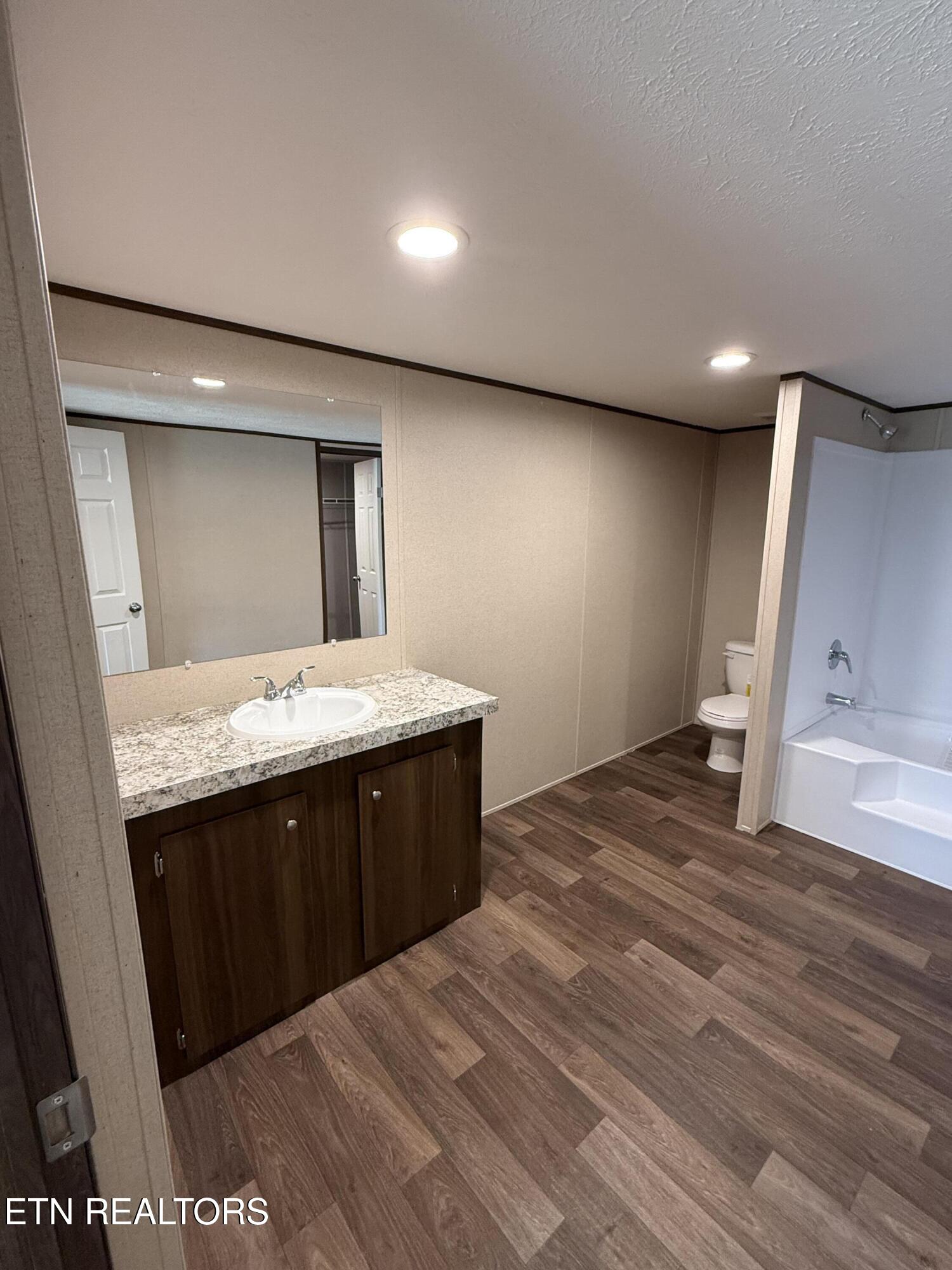 1684 Shields Drive Property Photo 14