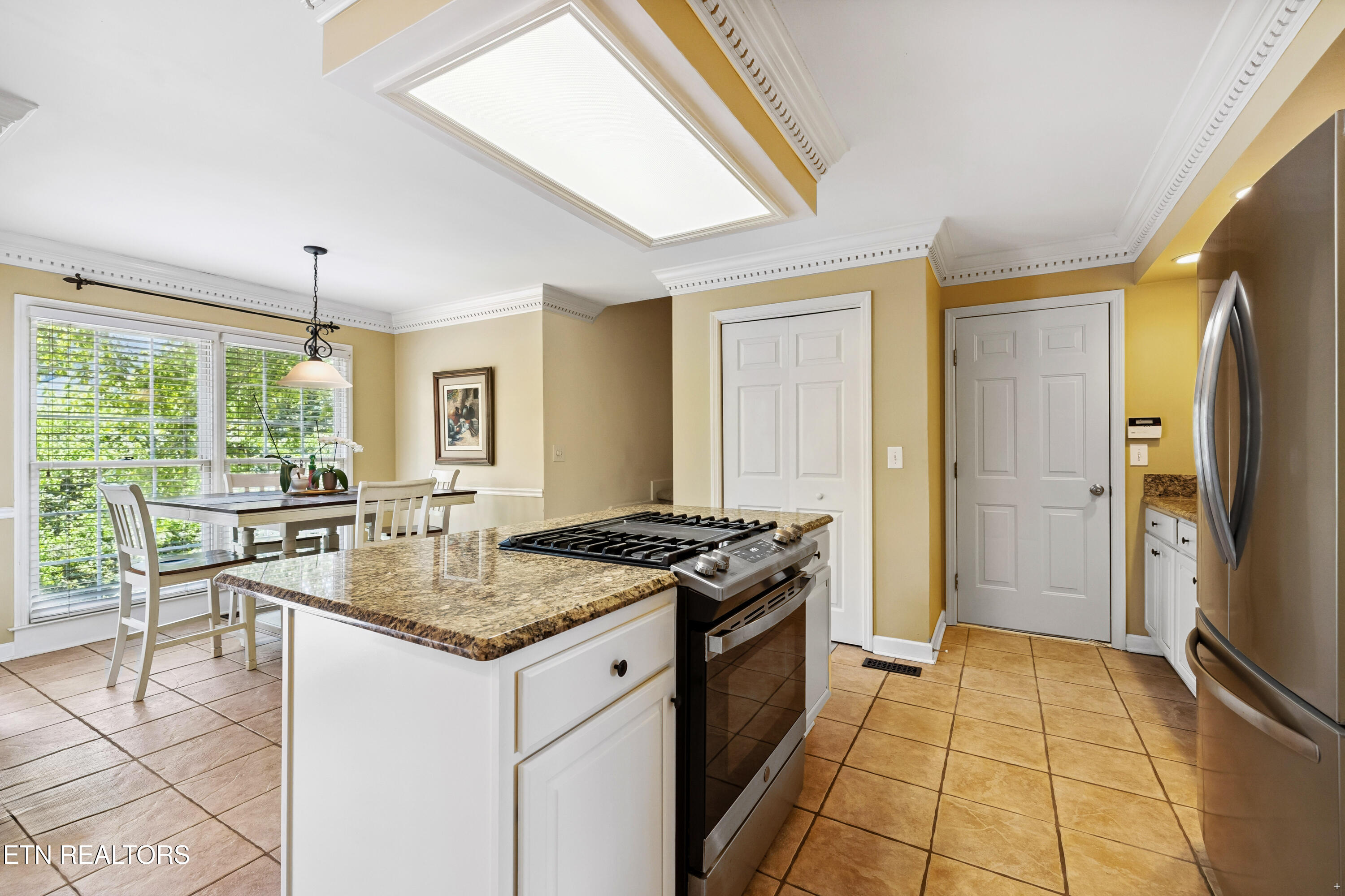 1800 Swinford Court Property Photo 11