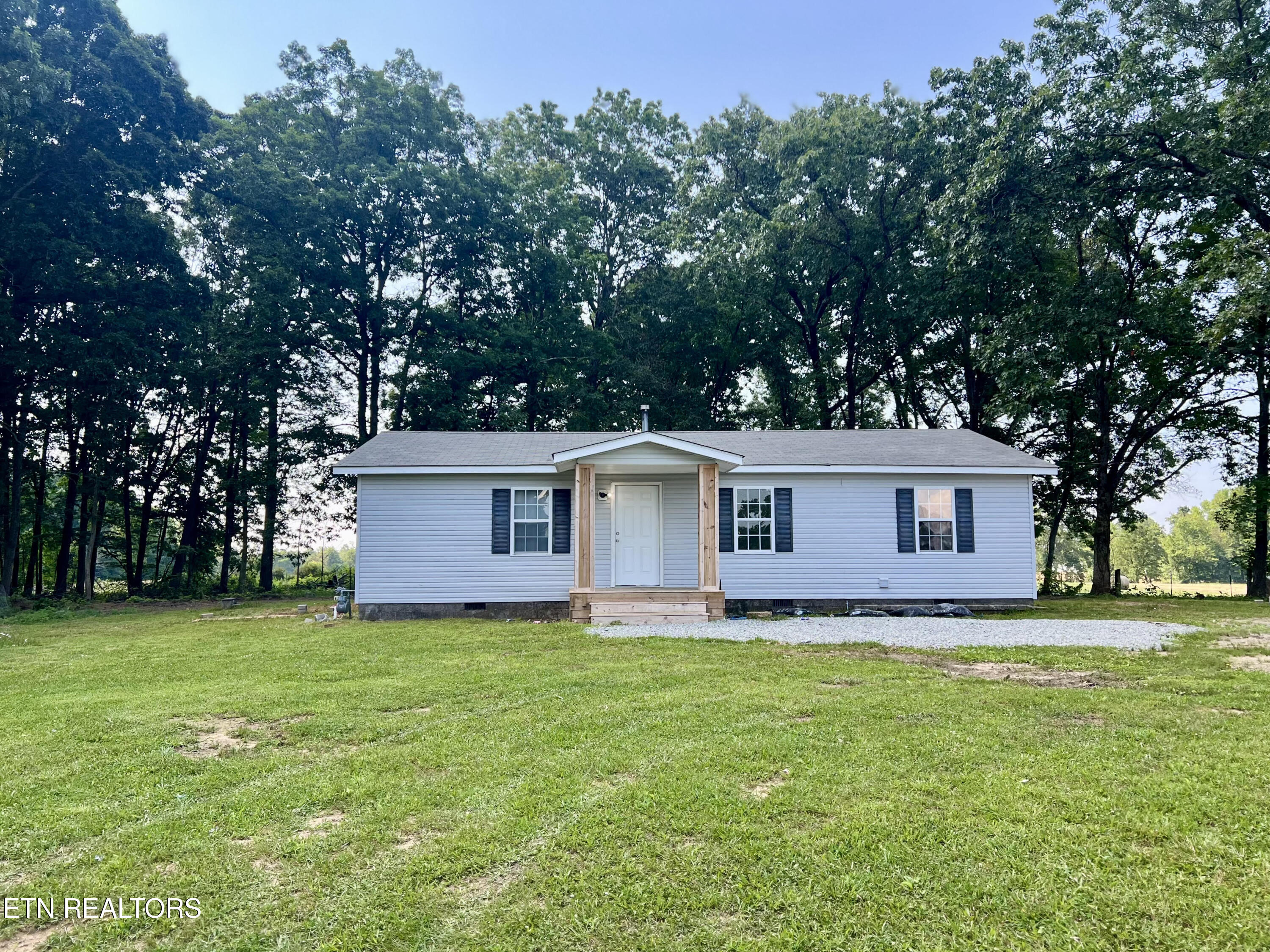 2837 Ogden Rd Property Photo 1