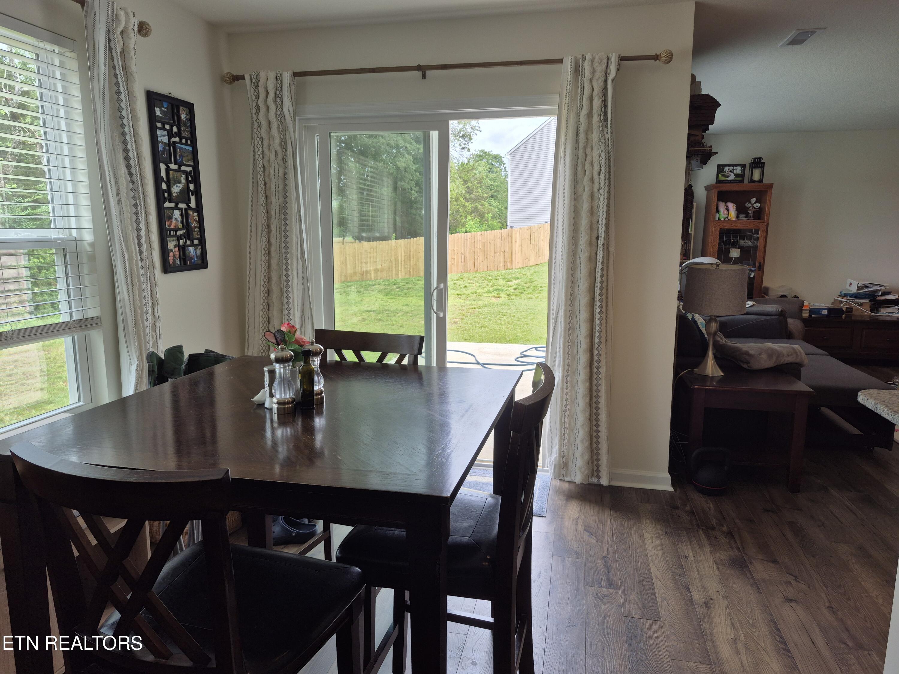 7515 Grasshopper Lane Property Photo 15