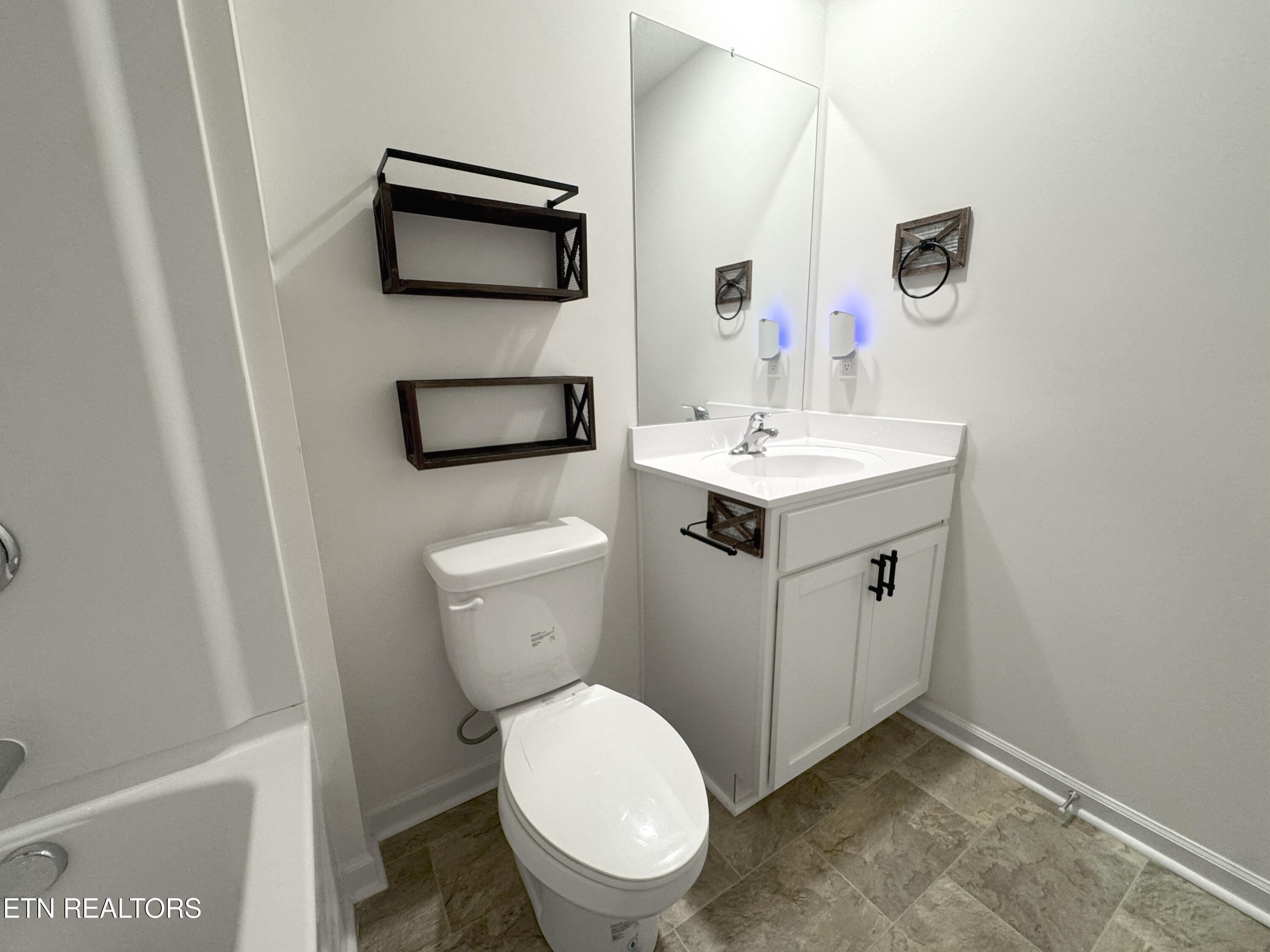 7515 Grasshopper Lane Property Photo 37